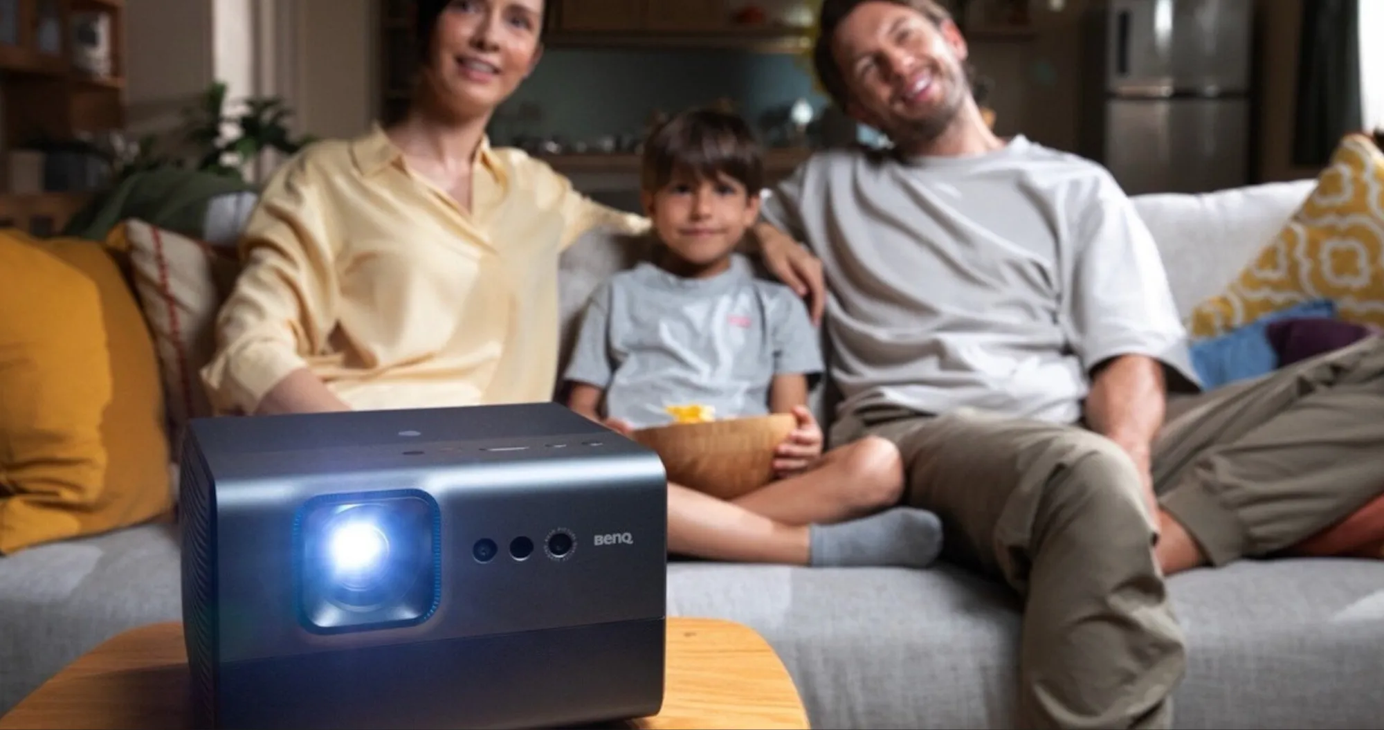 Мультимедійний проектор BenQ GP520 (9H.JT177.59E) (UA)