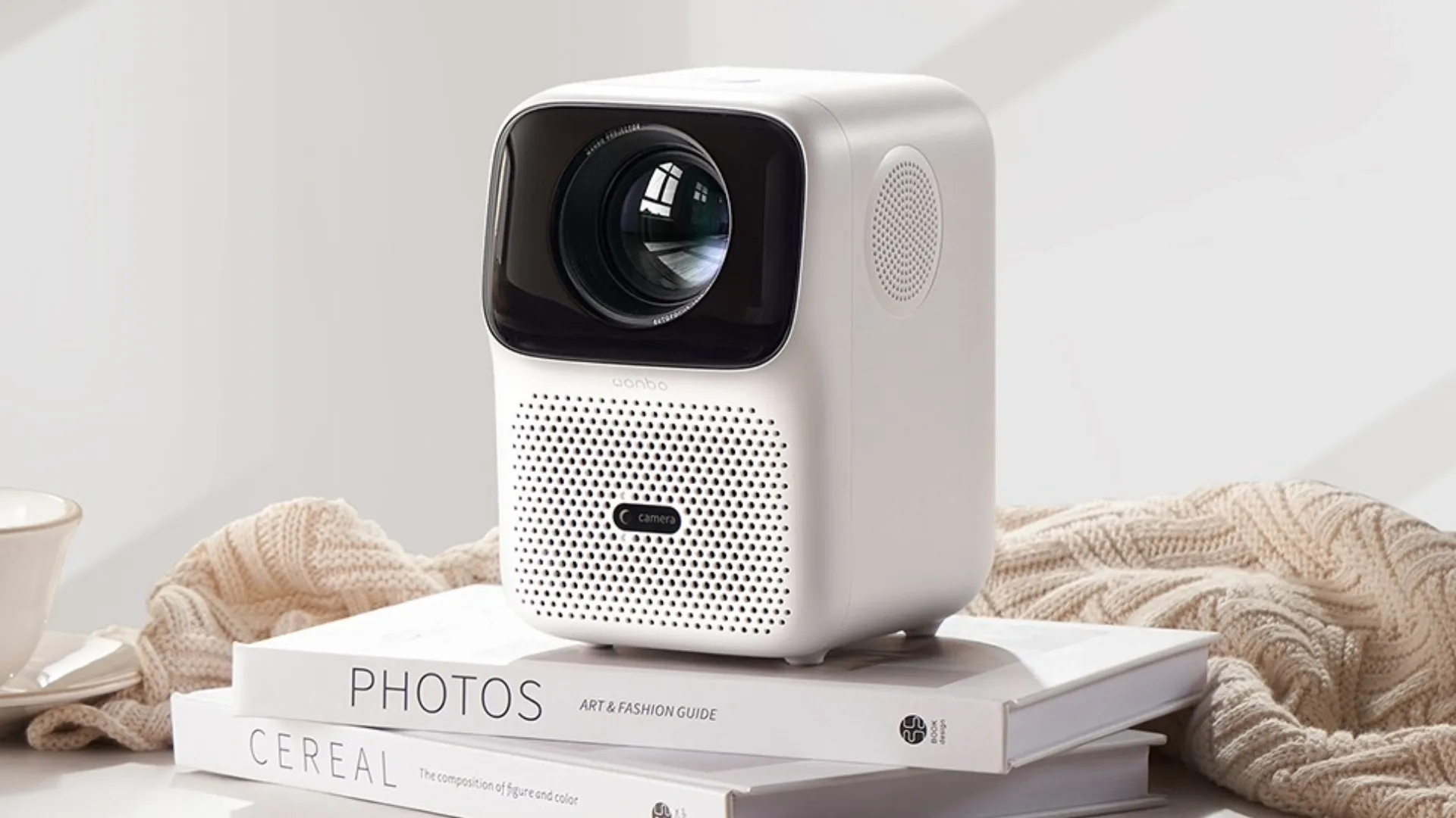 Мультимедійний проектор Wanbo T4 White