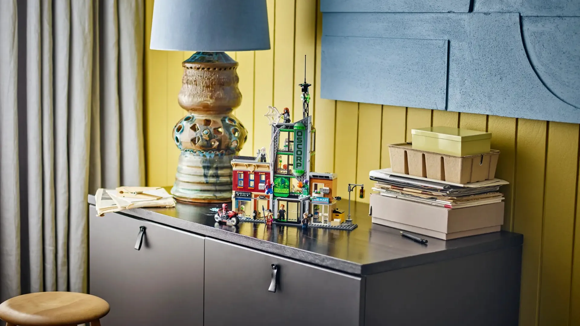 Конструктор LEGO Marvel Spider-Man vs. Oscorp (76324)