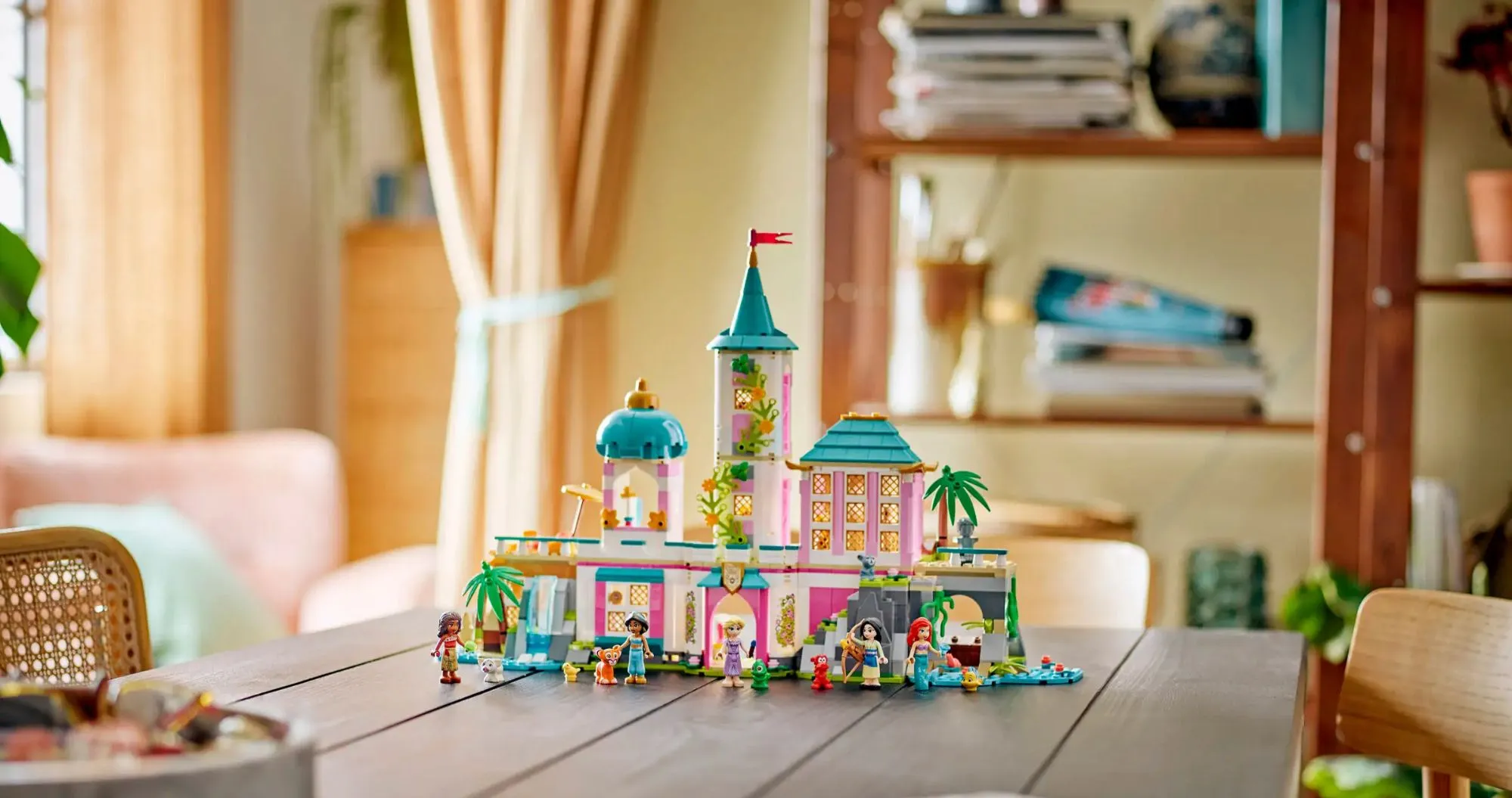 Конструктор LEGO Princess Castle &amp; Royal Pets (43267)