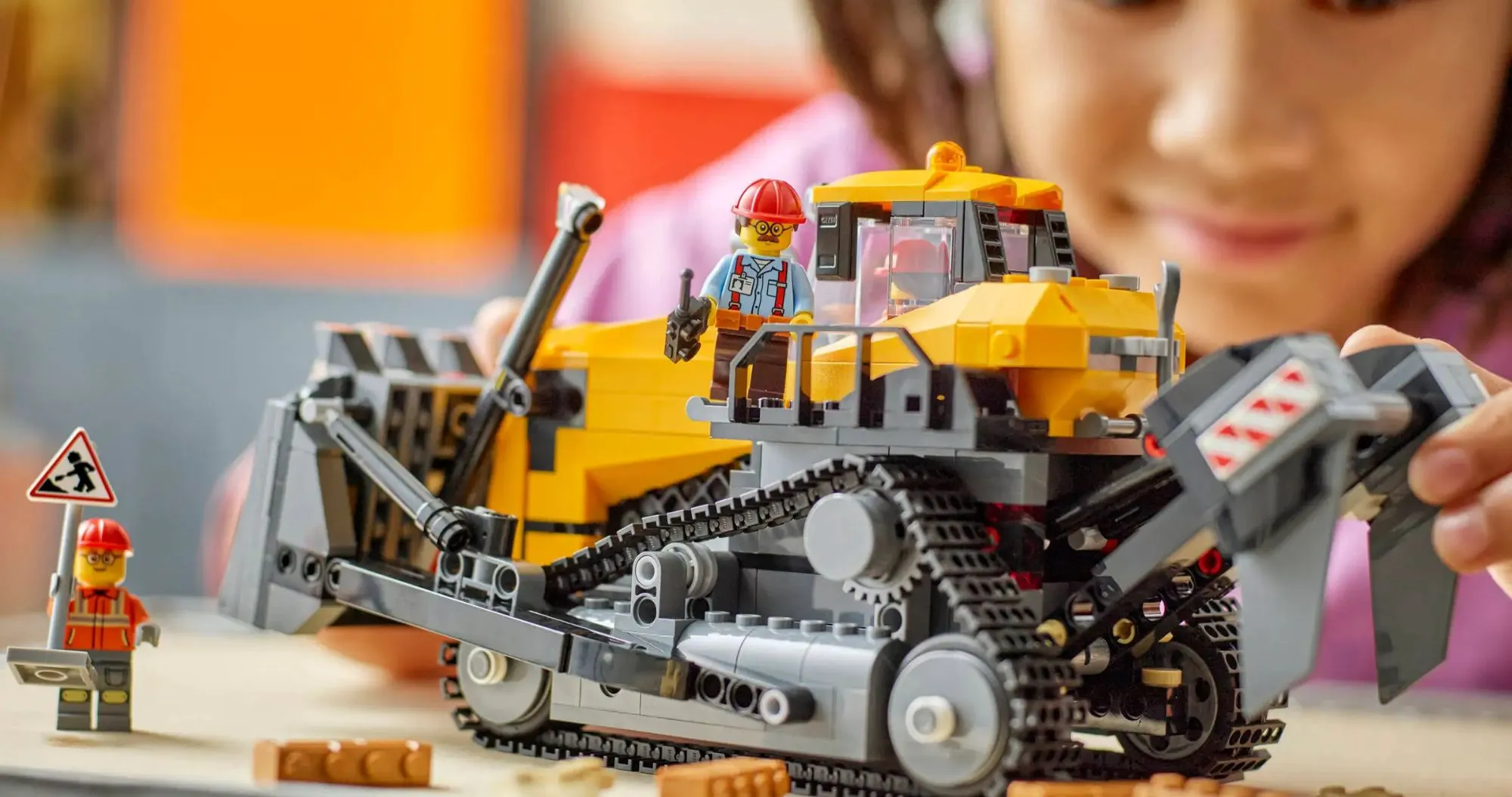 Конструктор LEGO City Yellow Bulldozer (60466)
