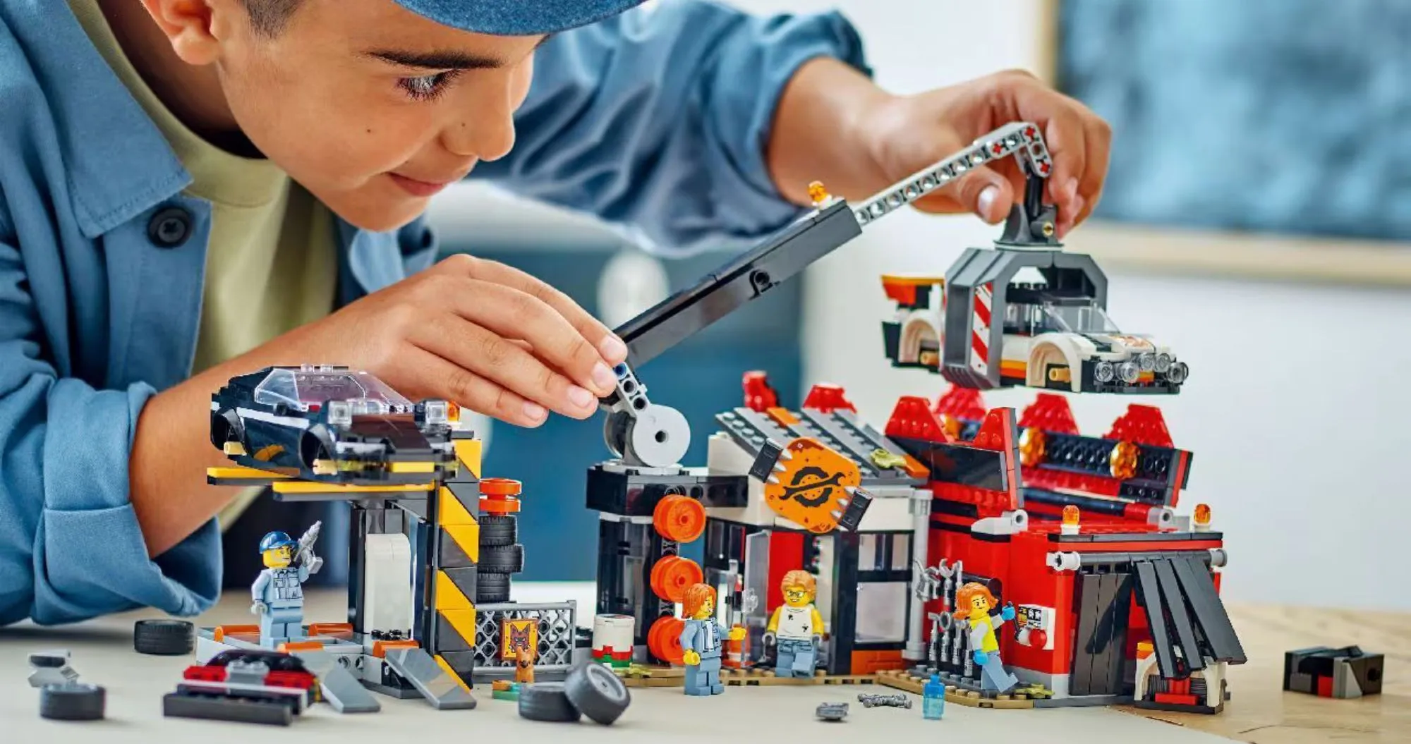 Конструктор LEGO City Scrapyard with Cars (60472)