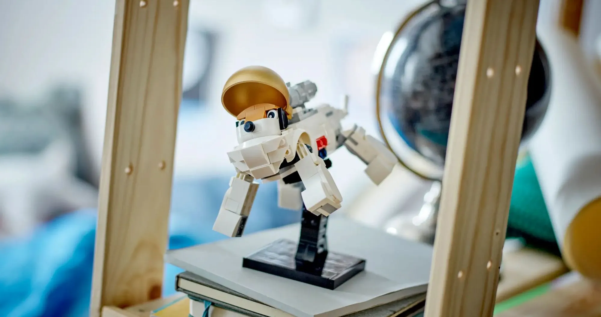 Конструктор LEGO Creator Космонавт (31152)