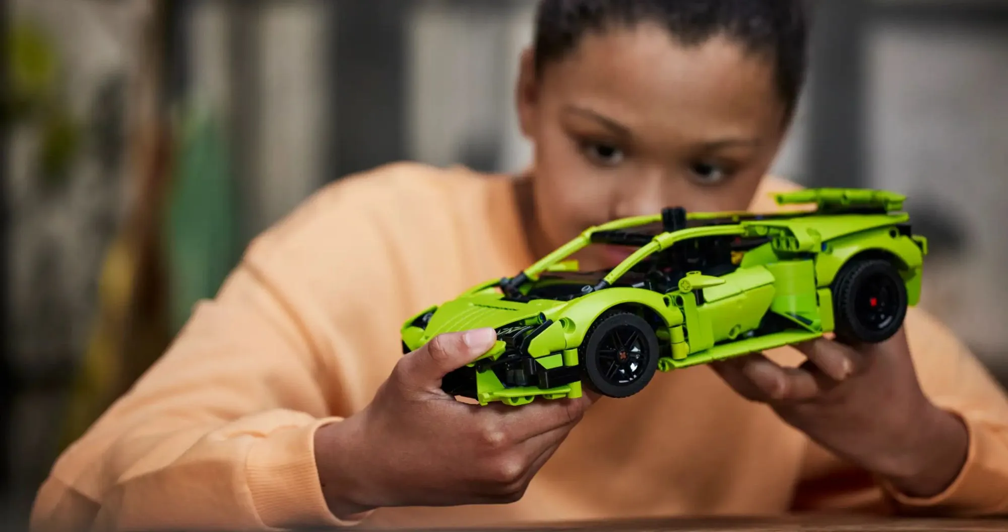 Конструктор LEGO Technic Lamborghini Huracán Tecnica (42161)