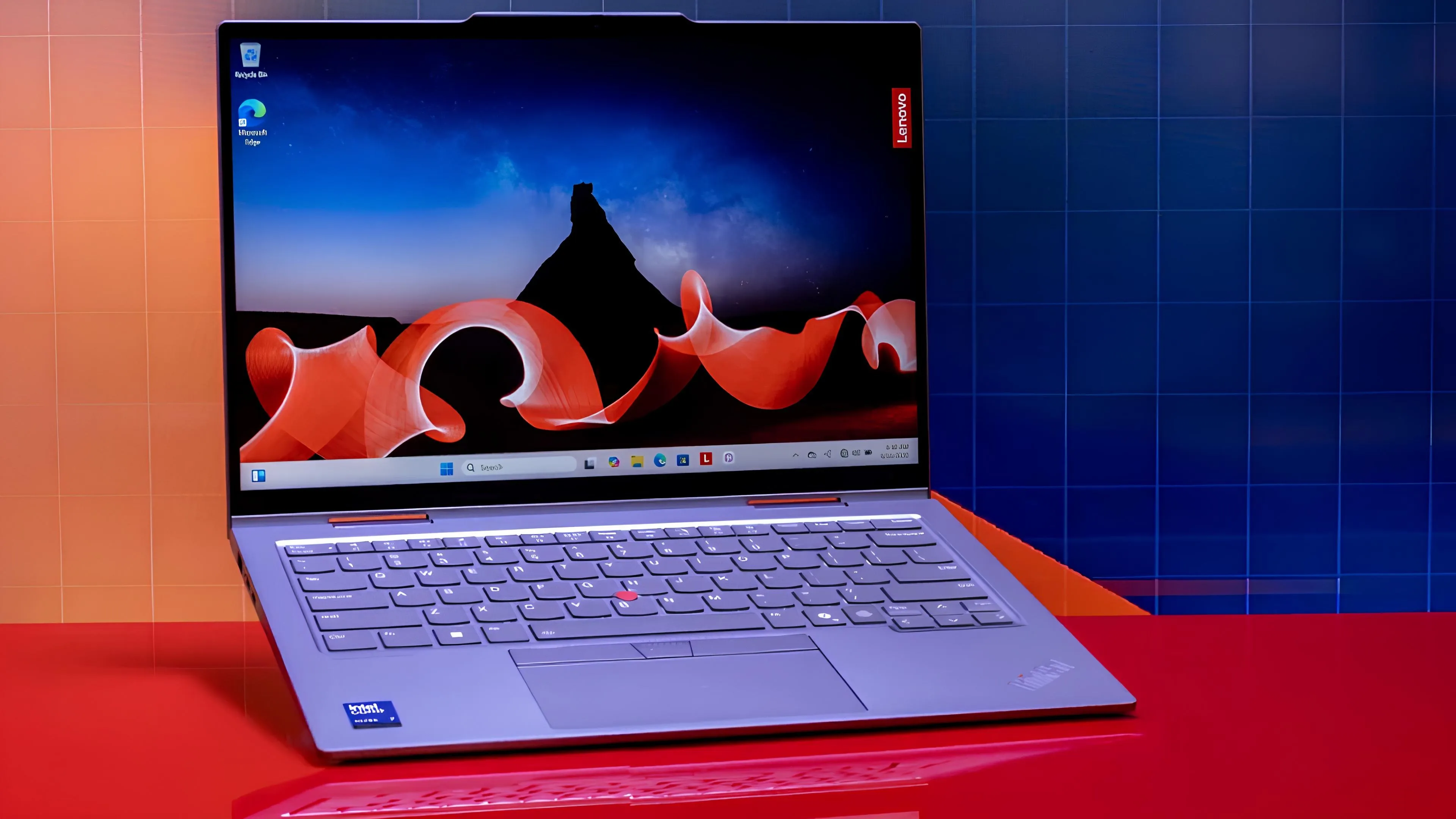 Ноутбук Lenovo ThinkPad X1 2-in-1 G10 14" (Intel Core Ultra 7/32GB/1TB (SSD)/Intel Arc) (21NVS0LJ00) (UA)