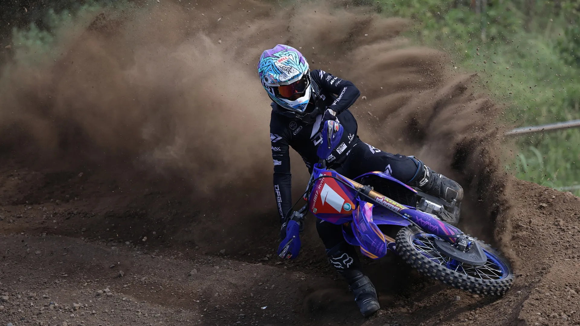 Длиннофокусный объектив Canon RF 200-800mm f/6.3-9 IS USM (6263C005) (Standard)