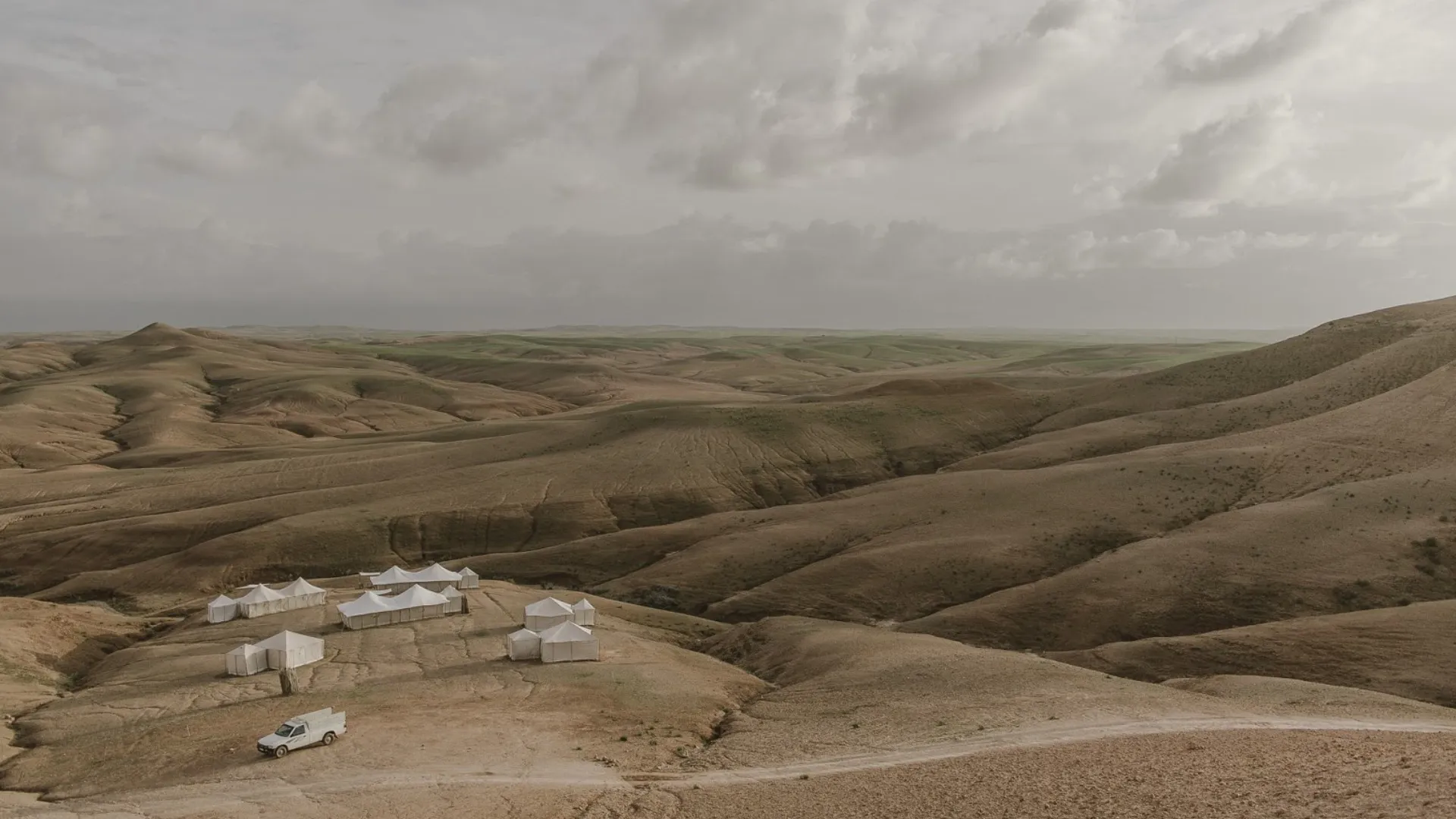 Ширококутний об'єктив Nikon AF-S Nikkor 28mm f/1.4E ED (JAA140DA) (Standard)