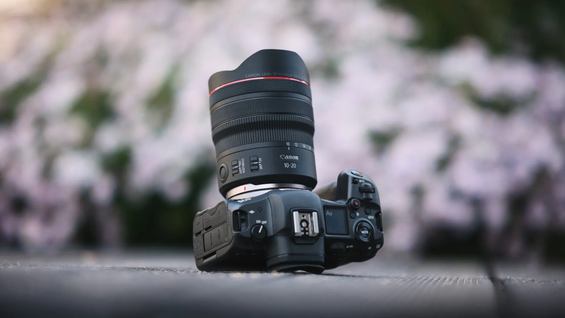 Широкоугольный объектив Canon RF 10-20mm f/4 L IS STM (6182C005) (Standard)