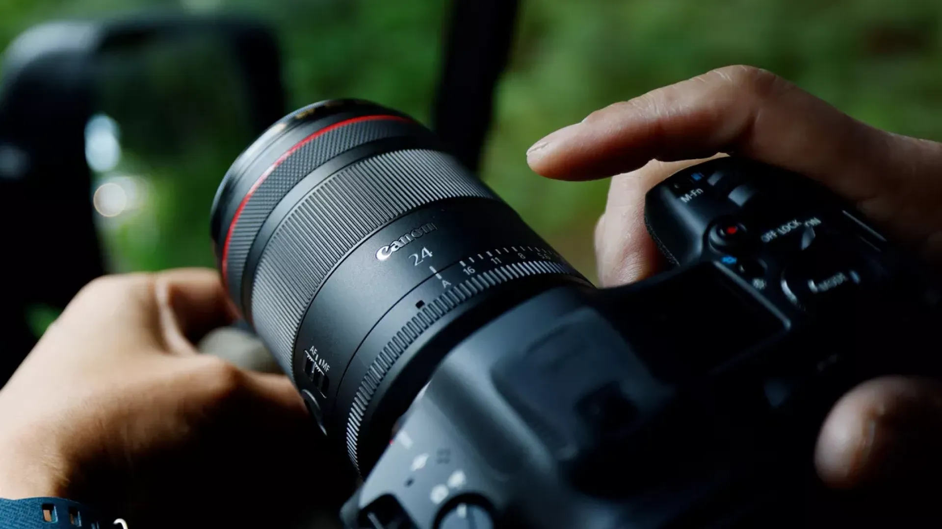 Ширококутний об'єктив Canon RF 24mm F1.4 L VCM (6907C005) (Standard)