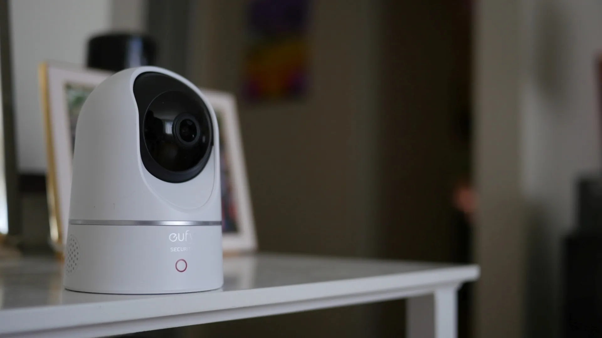 IP камера Eufy E220 (S220) Indoor Cam 2K Pan & Tilt Apple HomeKit (EU)