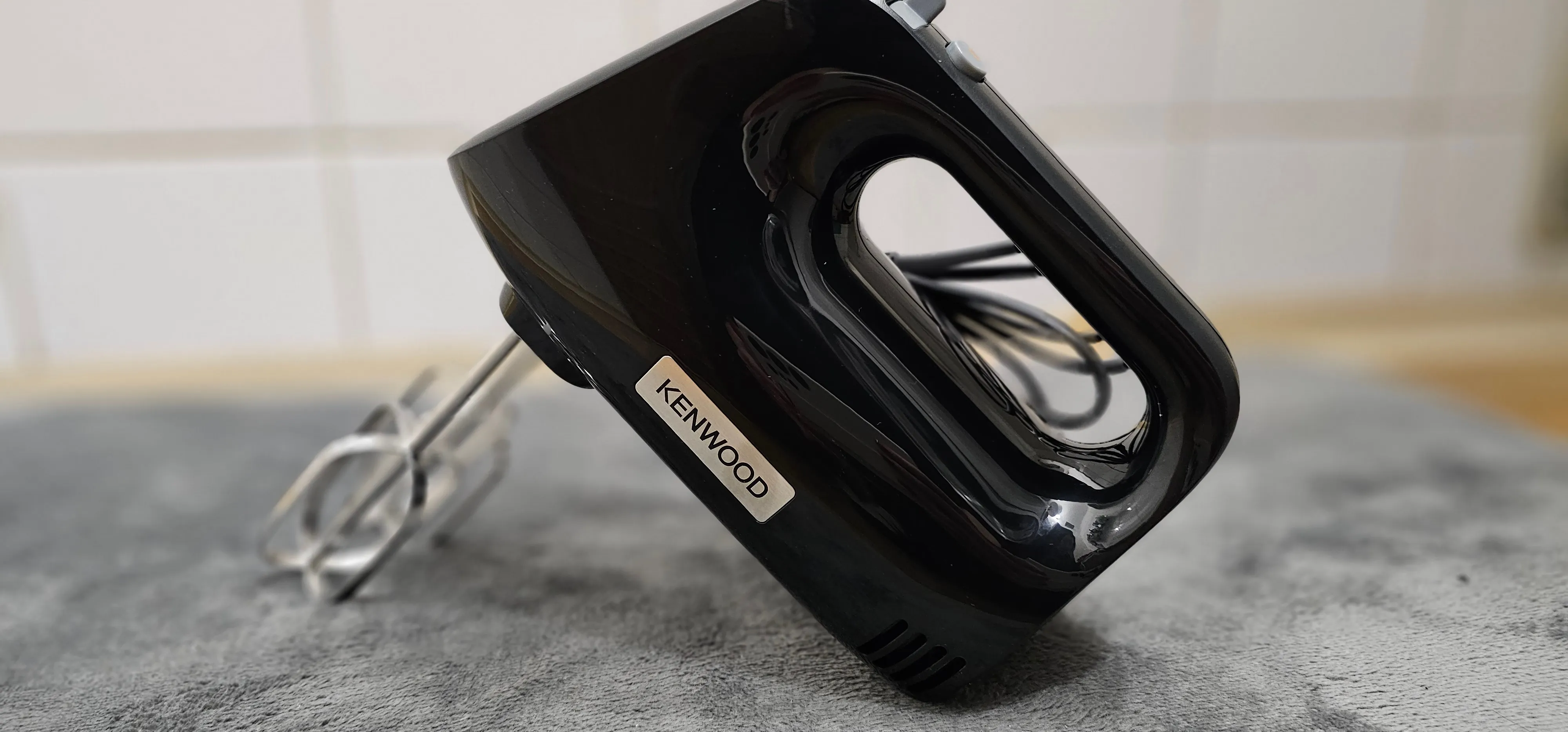 Ручний міксер Kenwood HMP30.A0BK (Black)