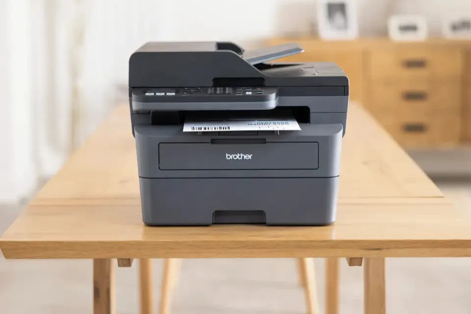 БФП Лазерний принтер Brother MFC-L2802DW (Black) (MFCL2802DWYJ1)