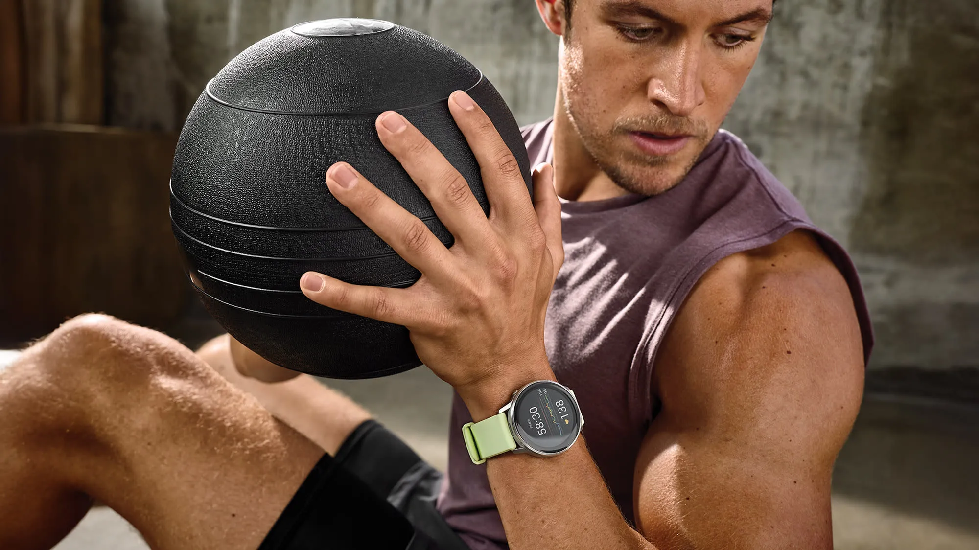 Garmin Venu 4 45mm Slate with Black Silicone Band