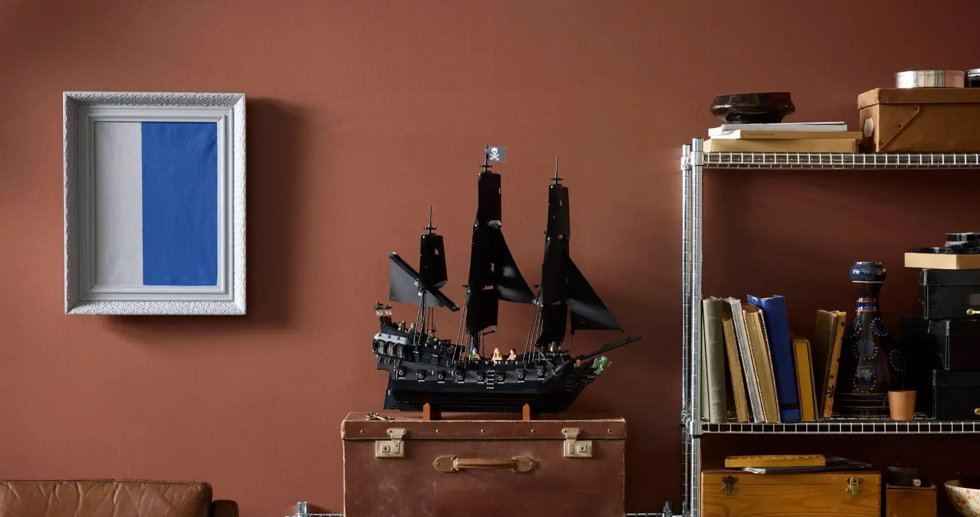 Конструктор LEGO Icons Captain Jack Sparrow's Pirate Ship (10365)