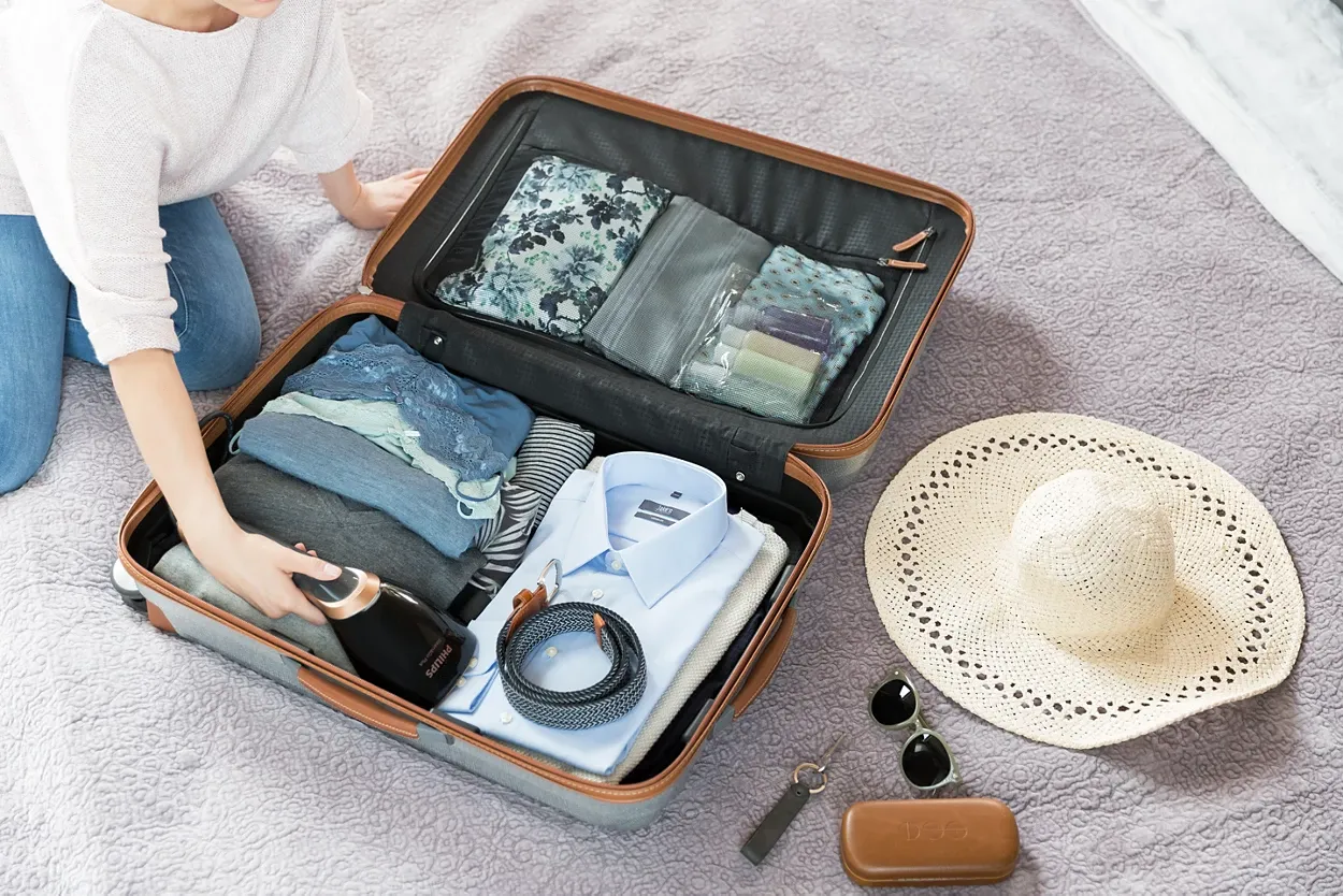 Відпарювач Philips Steam Go GC365/80 (EU)