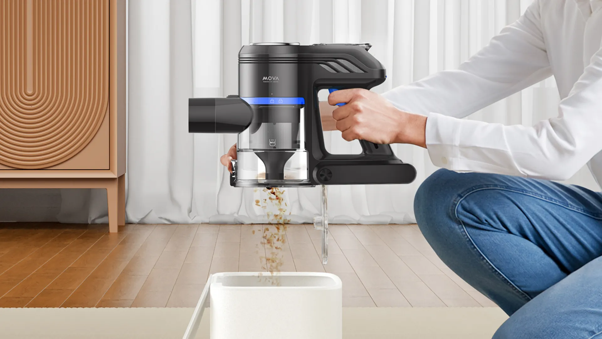 Аккумуляторный пылесос Mova J30