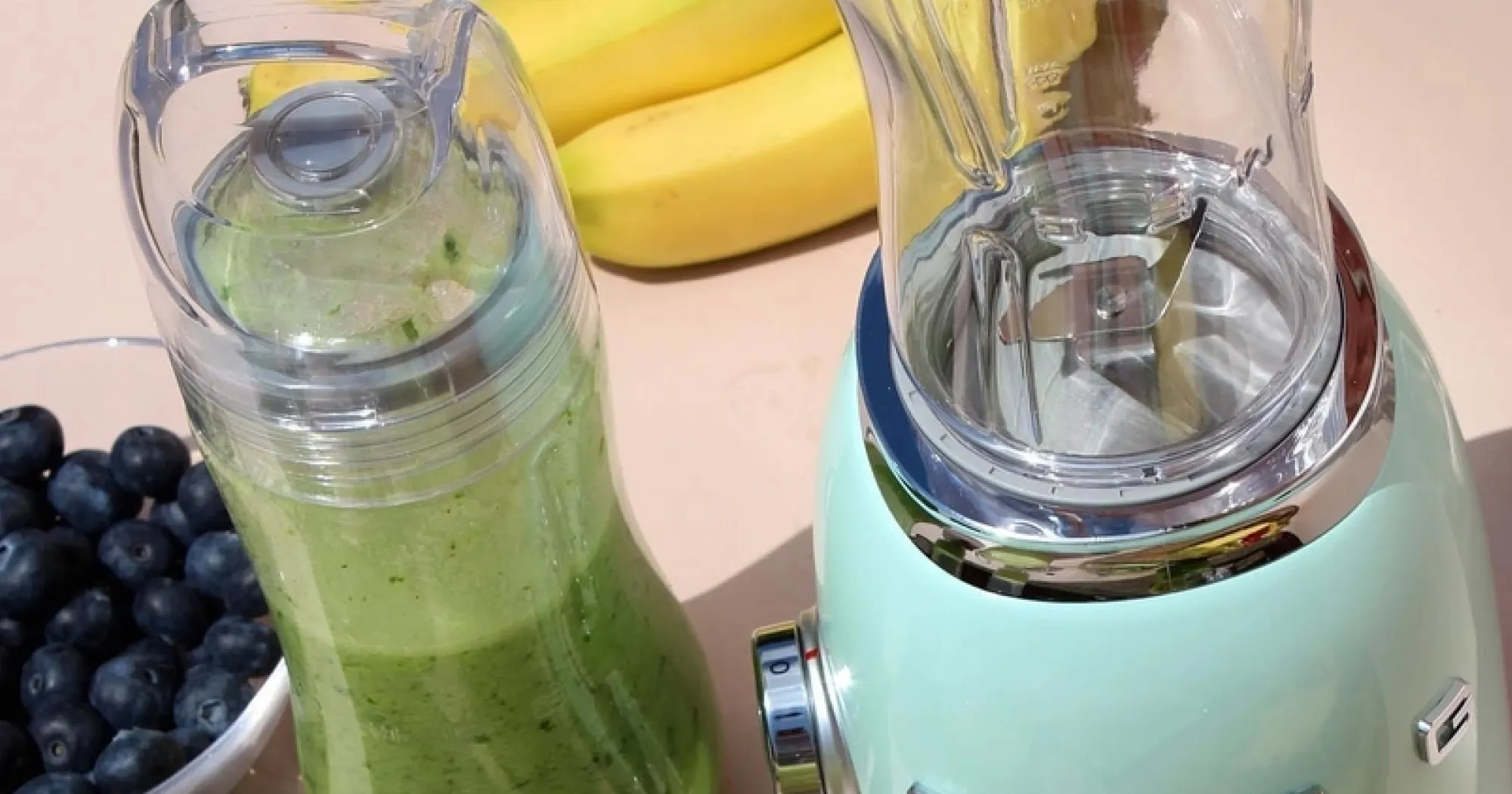 Блендер стационарный SMEG PBF01CREU (Cream)