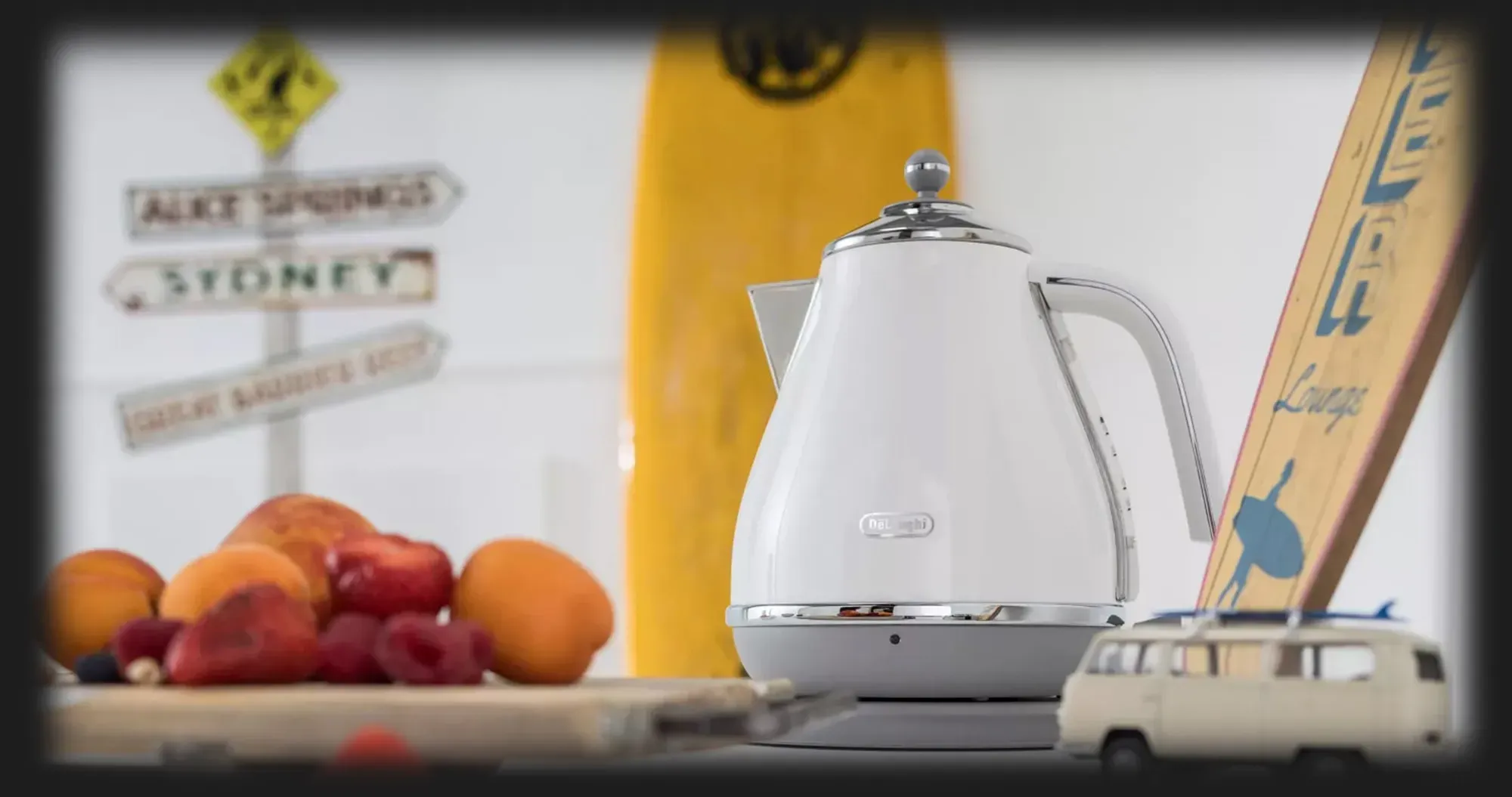 Електрочайники DeLonghi