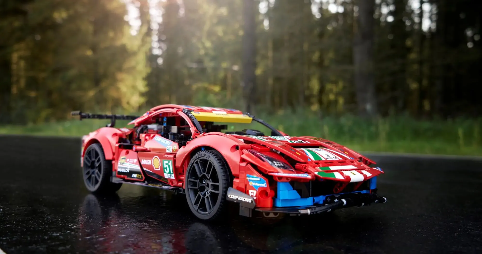 Конструктор LEGO Technic Ferrari 488 GTE “AF Corse #51” (42125)