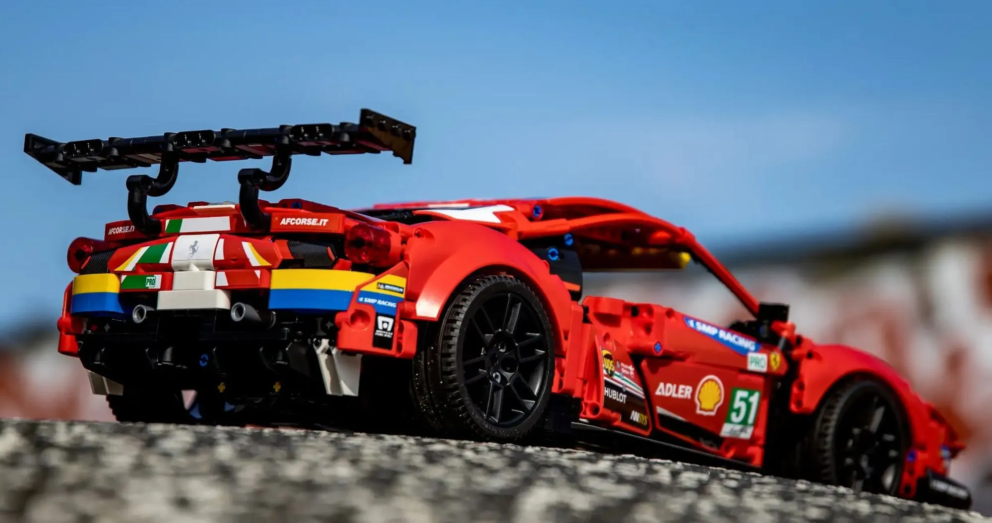 Конструктор LEGO Technic Ferrari 488 GTE “AF Corse #51” (42125)