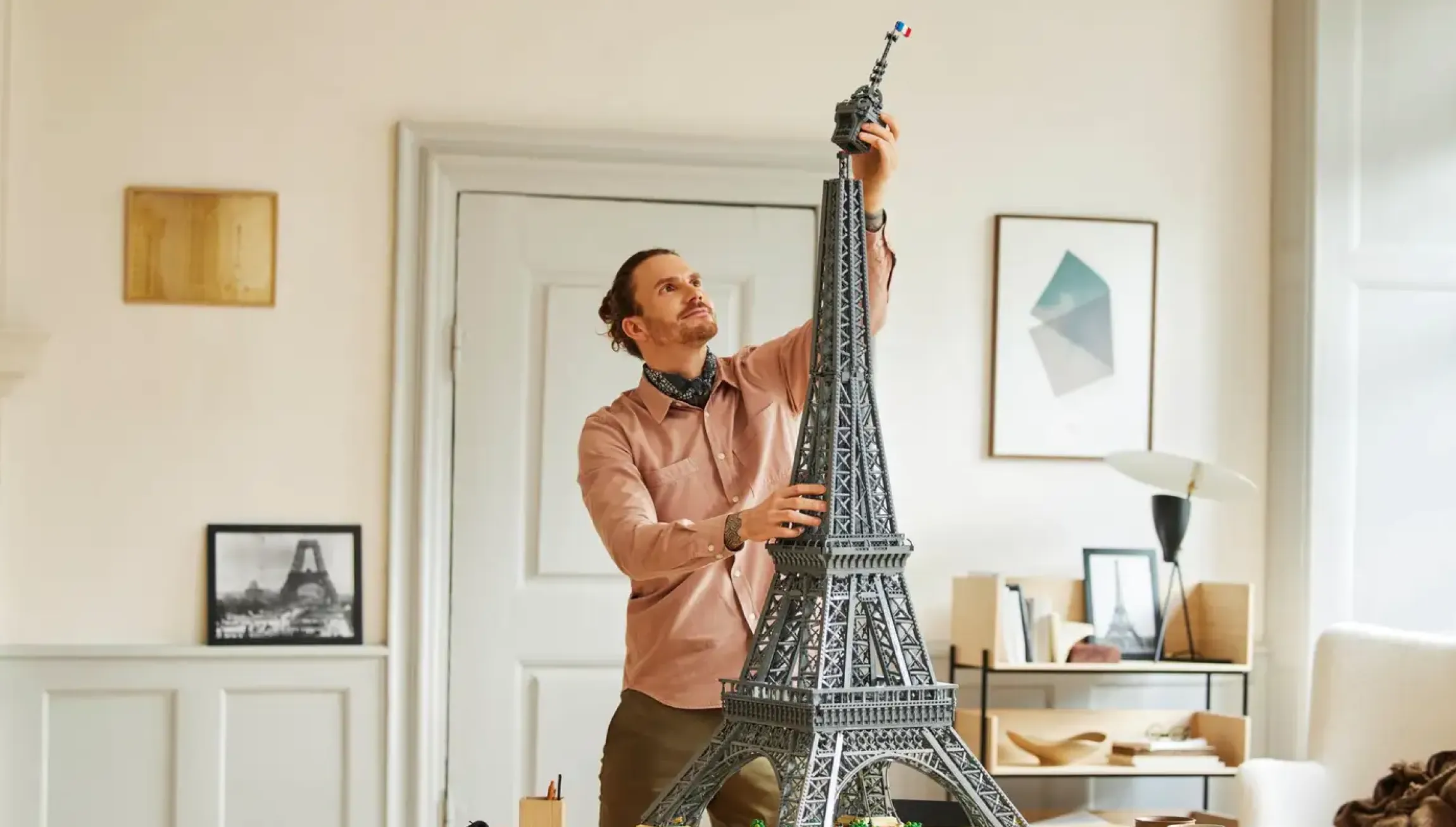 Конструктор LEGO Icons Ейфелева вежа (10307)