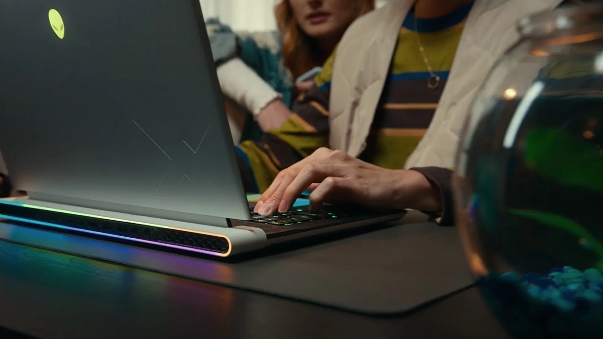 Ноутбук Dell Alienware 16 Area-51 16,1" (Intel Core Ultra 9/32GB/1TB (SSD)/RTX 5080) (8WXZ0C4) (Standard)