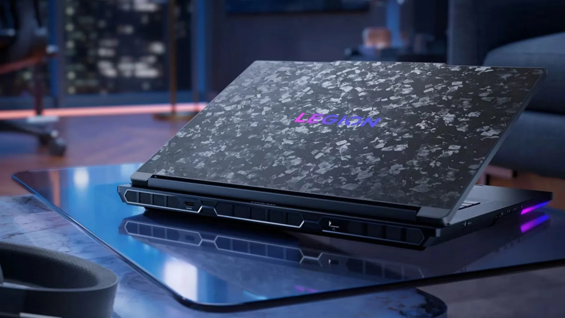 Ноутбук Lenovo Legion 9 18IAX10 18" (Intel Core Ultra 9/256GB/16TB (SSD)/RTX 5080) (83EY1127GE) (Standard)