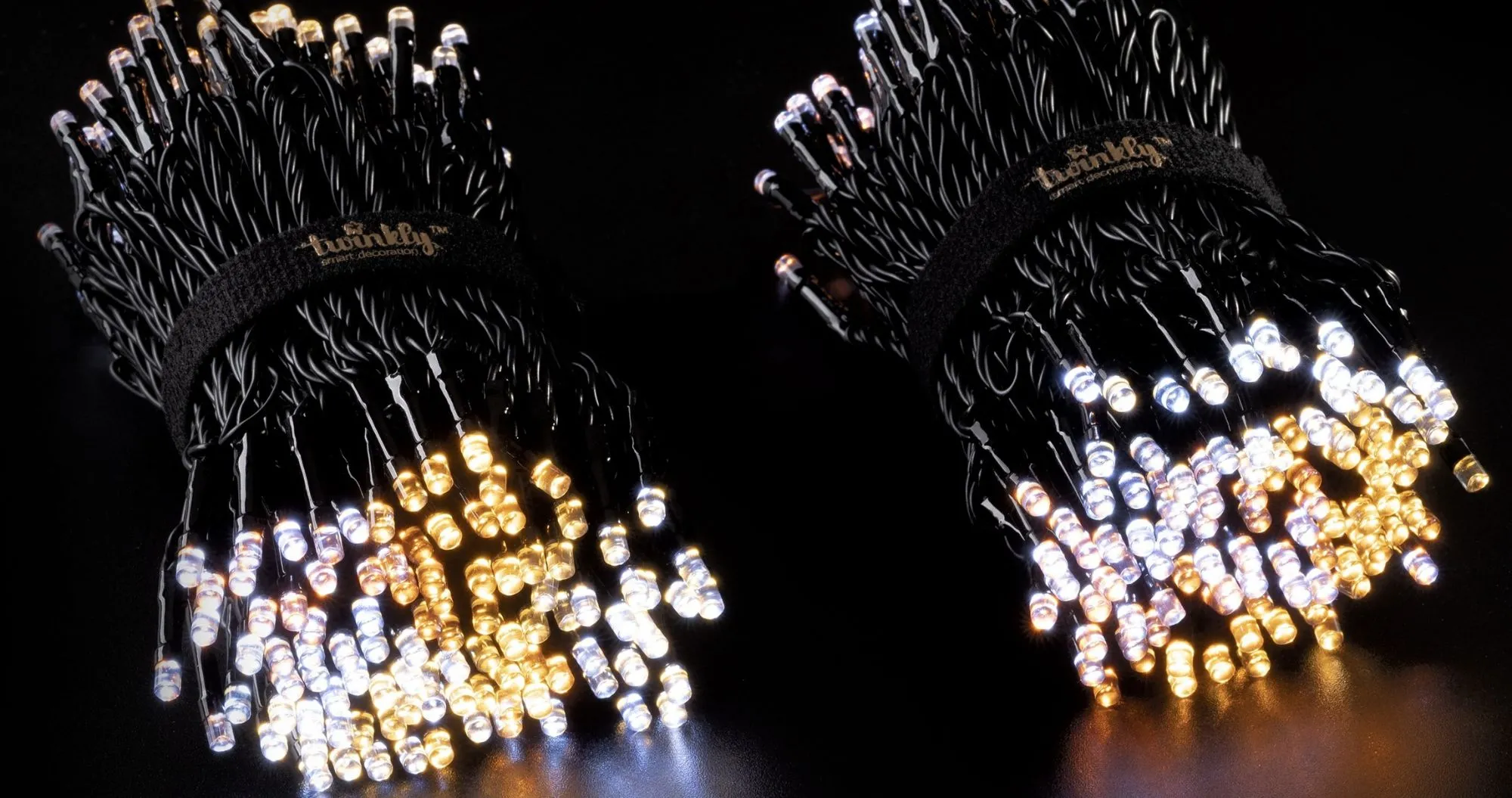 Гирлянда Smart LED Twinkly Strings AWW 400 IP44 32м