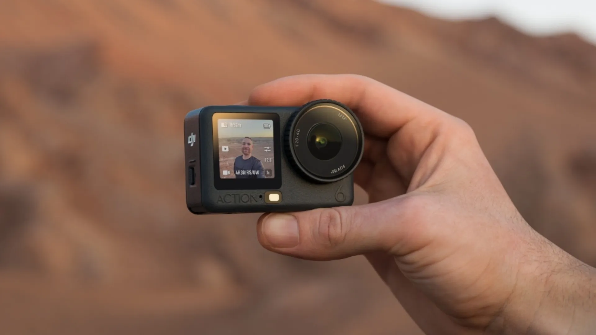 Экшн-камера DJI Osmo Action 6 Standard Combo