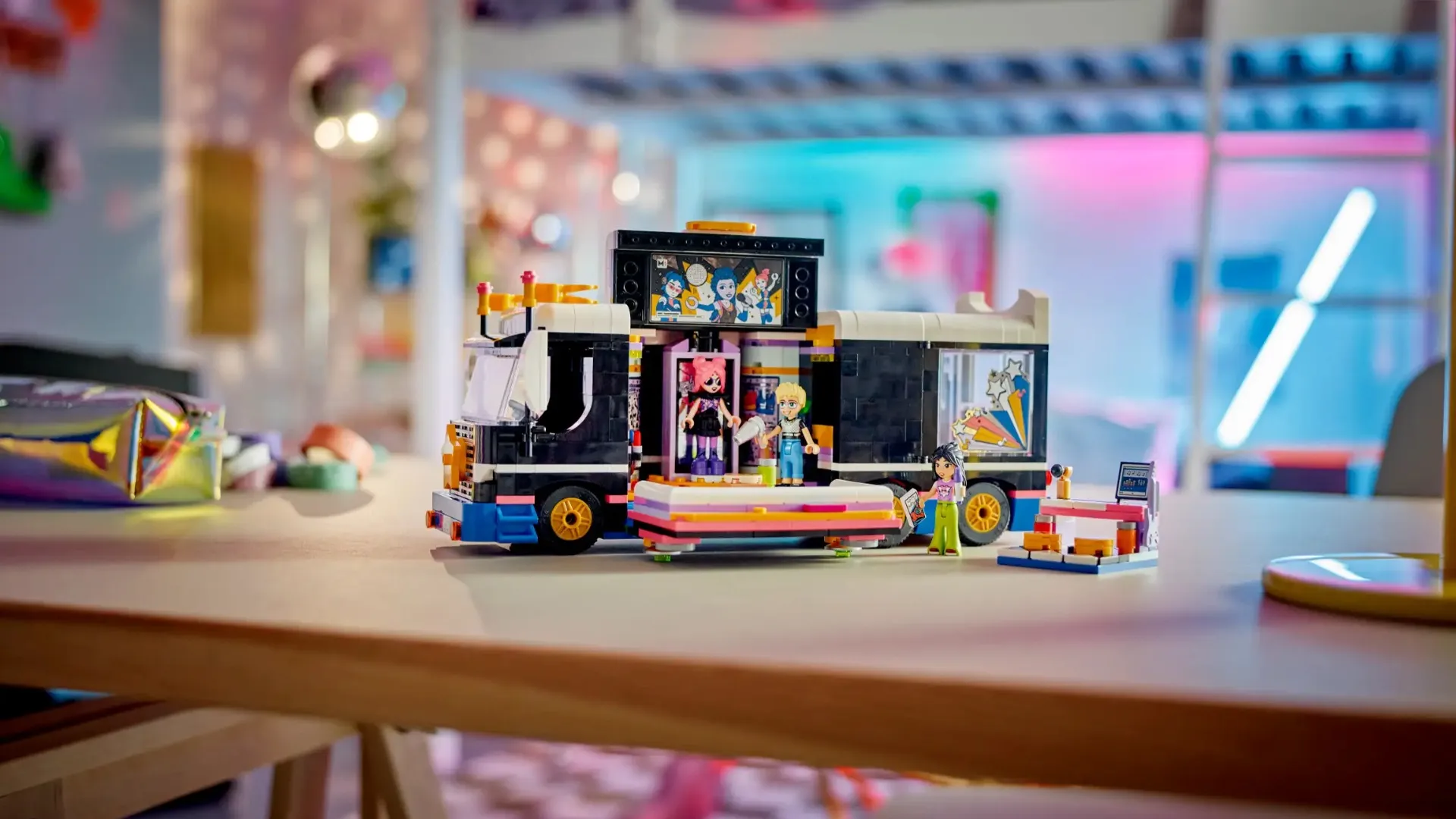 Конструктор LEGO Friends Pop Star Music Tour Bus (42619)