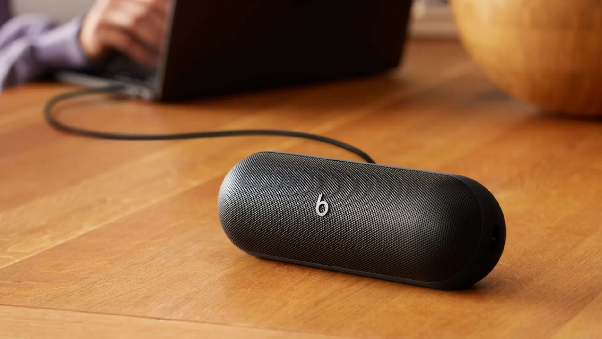 Портативна акустика Beats by Dr. Dre Pill (Statement Red)