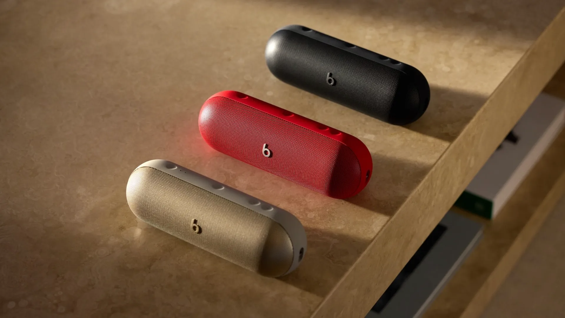 Портативна акустика Beats by Dr. Dre Pill (Statement Red)