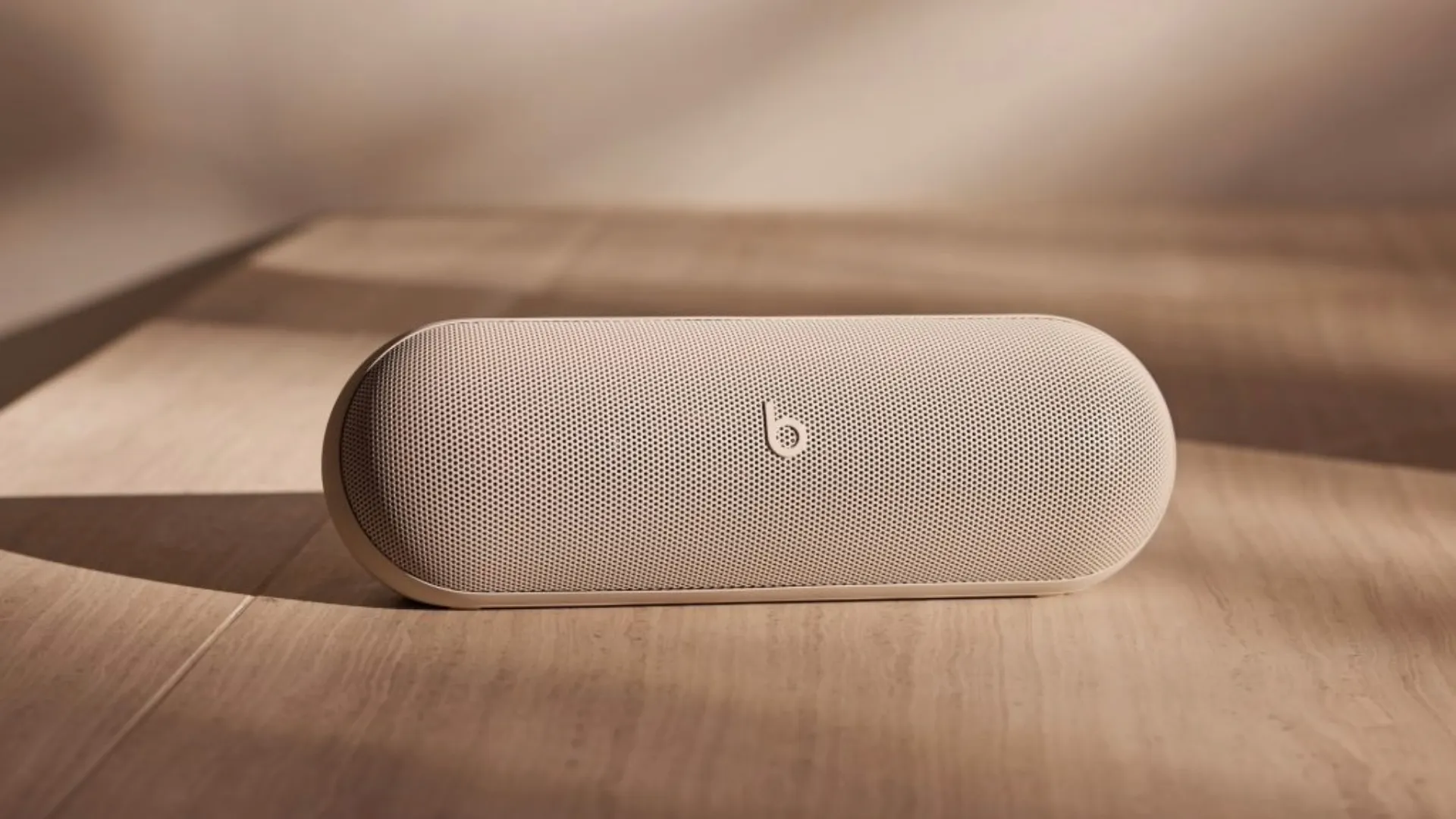 Портативна акустика Beats by Dr. Dre Pill (Statement Red)