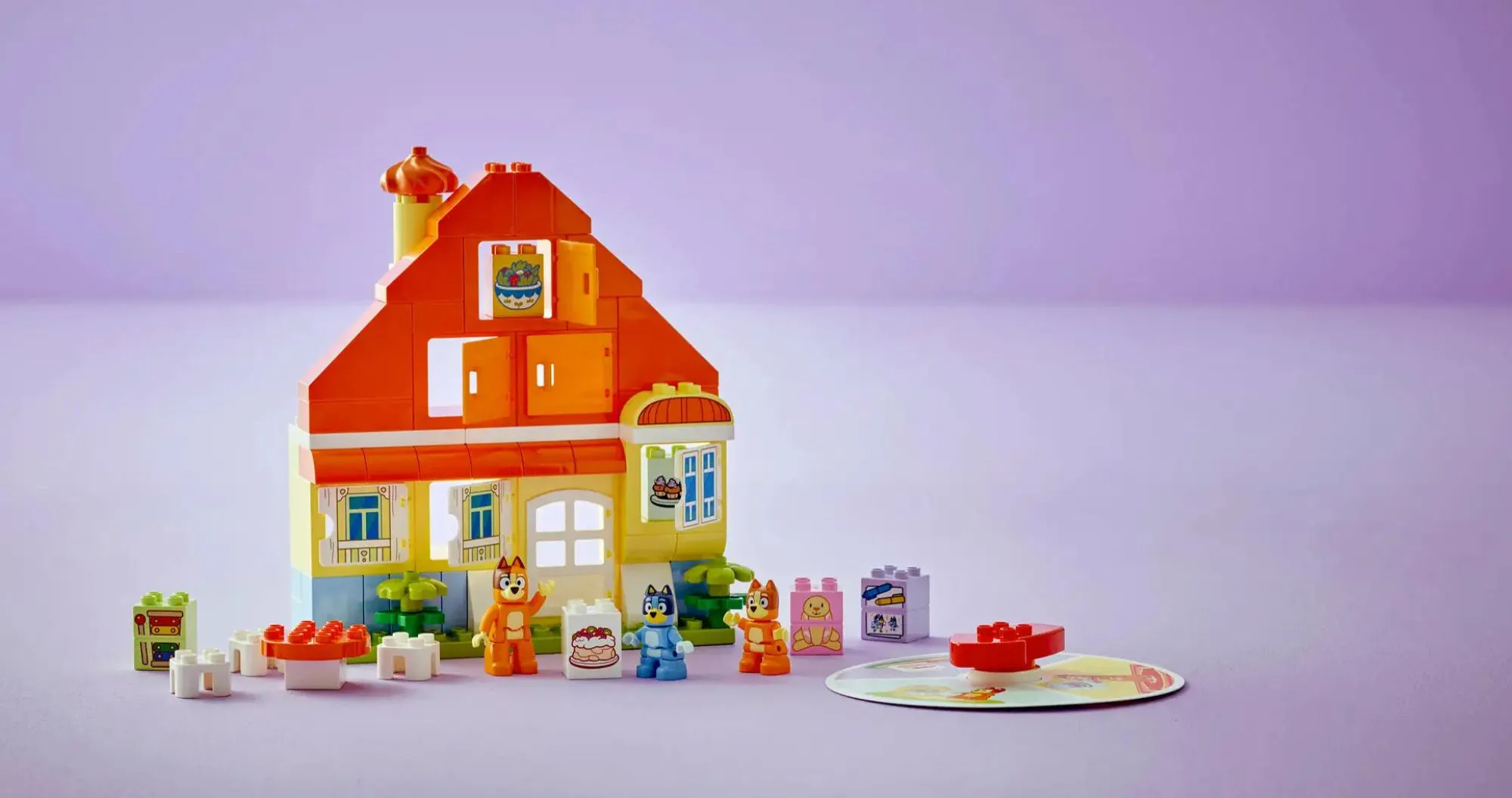 Конструктор LEGO DUPLO Родинний дім Блуї із грою на запамʼятовування (10459)