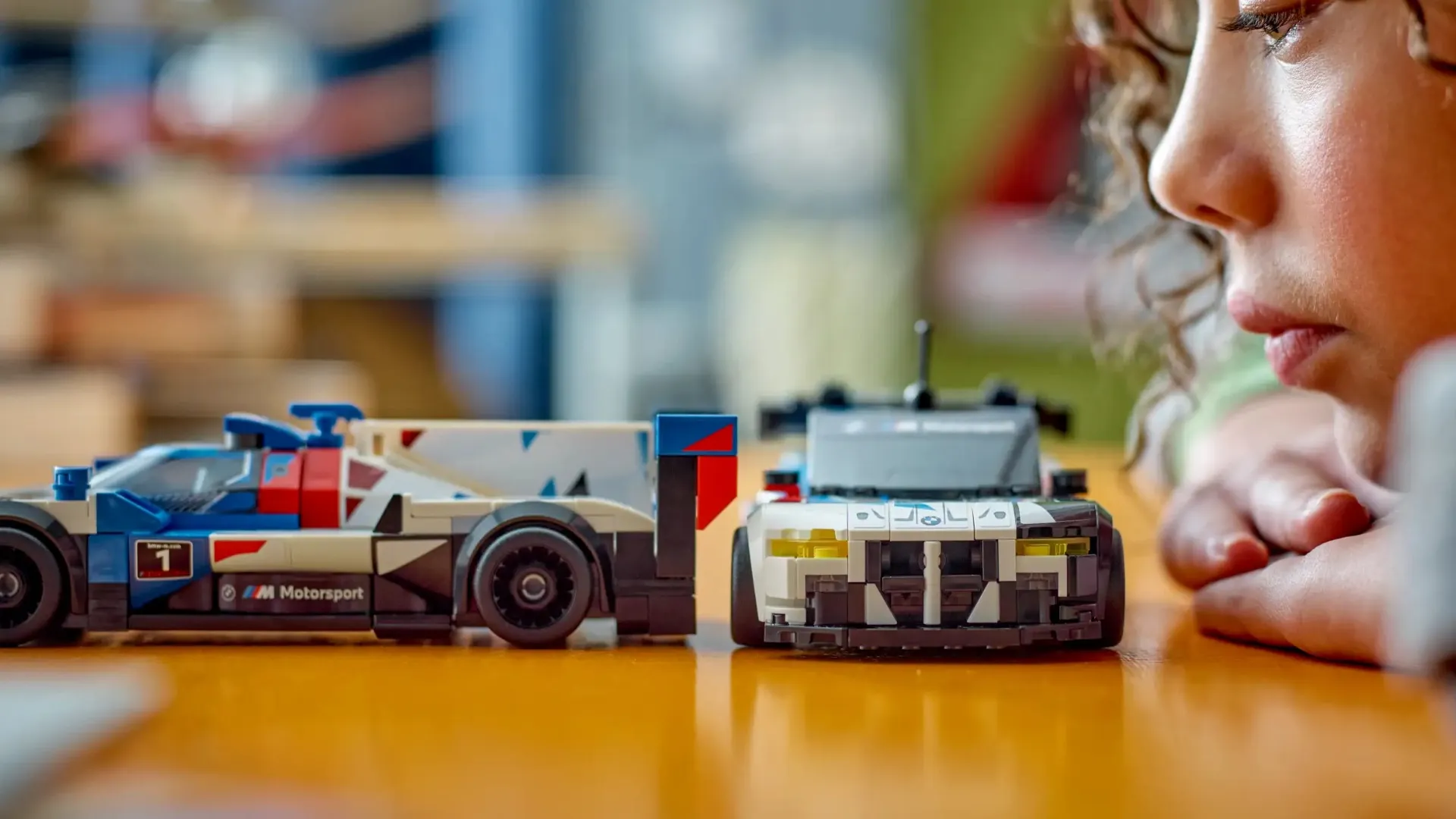 Конструктор LEGO Speed ​​Champions Автомобілі для перегонів BMW M4 GT3 і BMW M Hybrid V8 (76922)