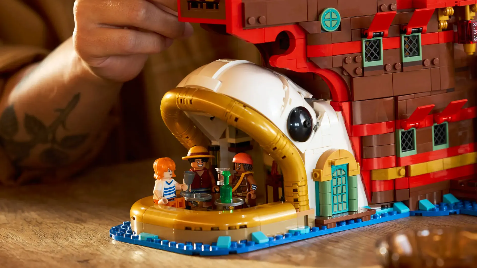 Конструктор LEGO One Piece Плавучий ресторан «Барати» (75640)