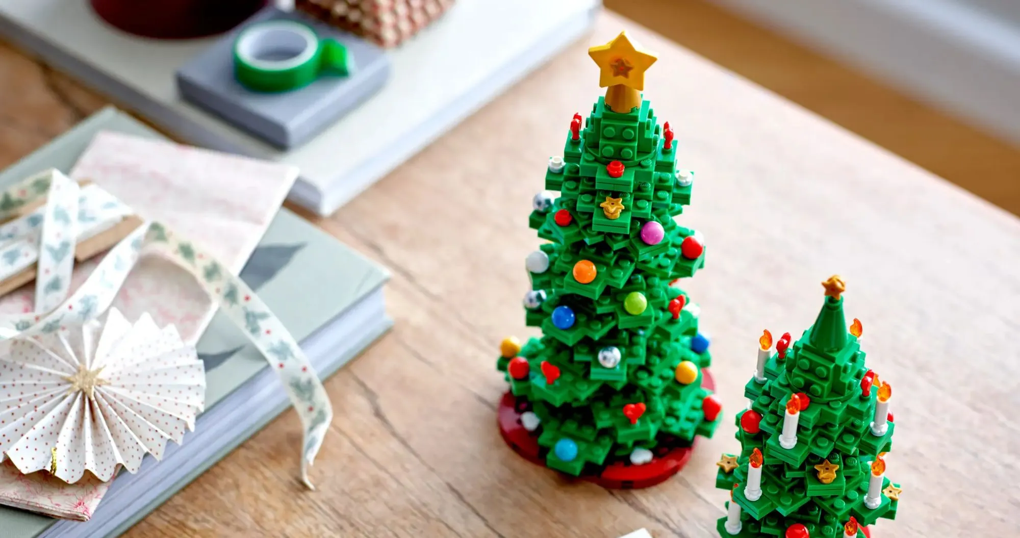 Конструктор LEGO Icons Christmas Tree (40573)