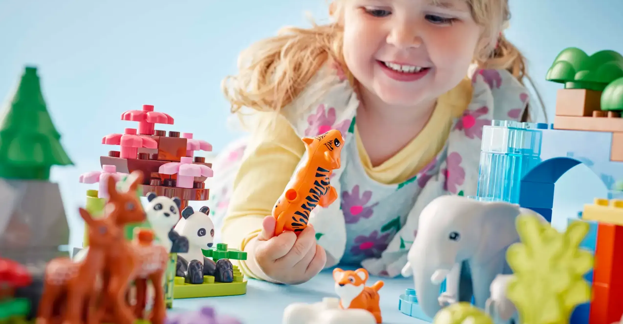 Конструктор LEGO DUPLO Семейства диких животных 3-в-1 (10446)