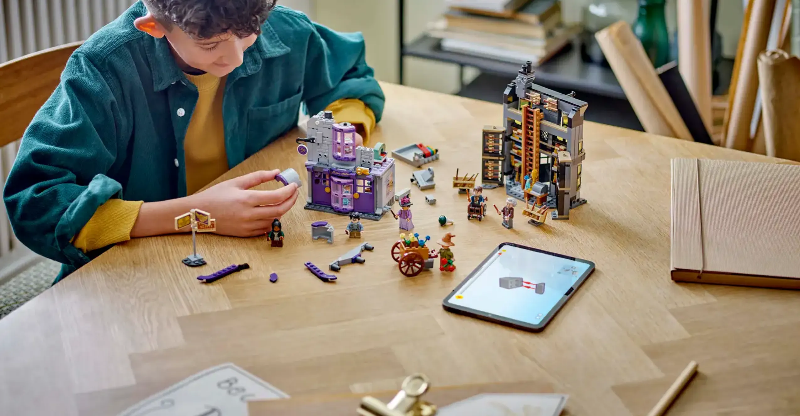 Конструктор LEGO Harry Potter Ollivanders &amp; Madam Malkin's Robes (76439)