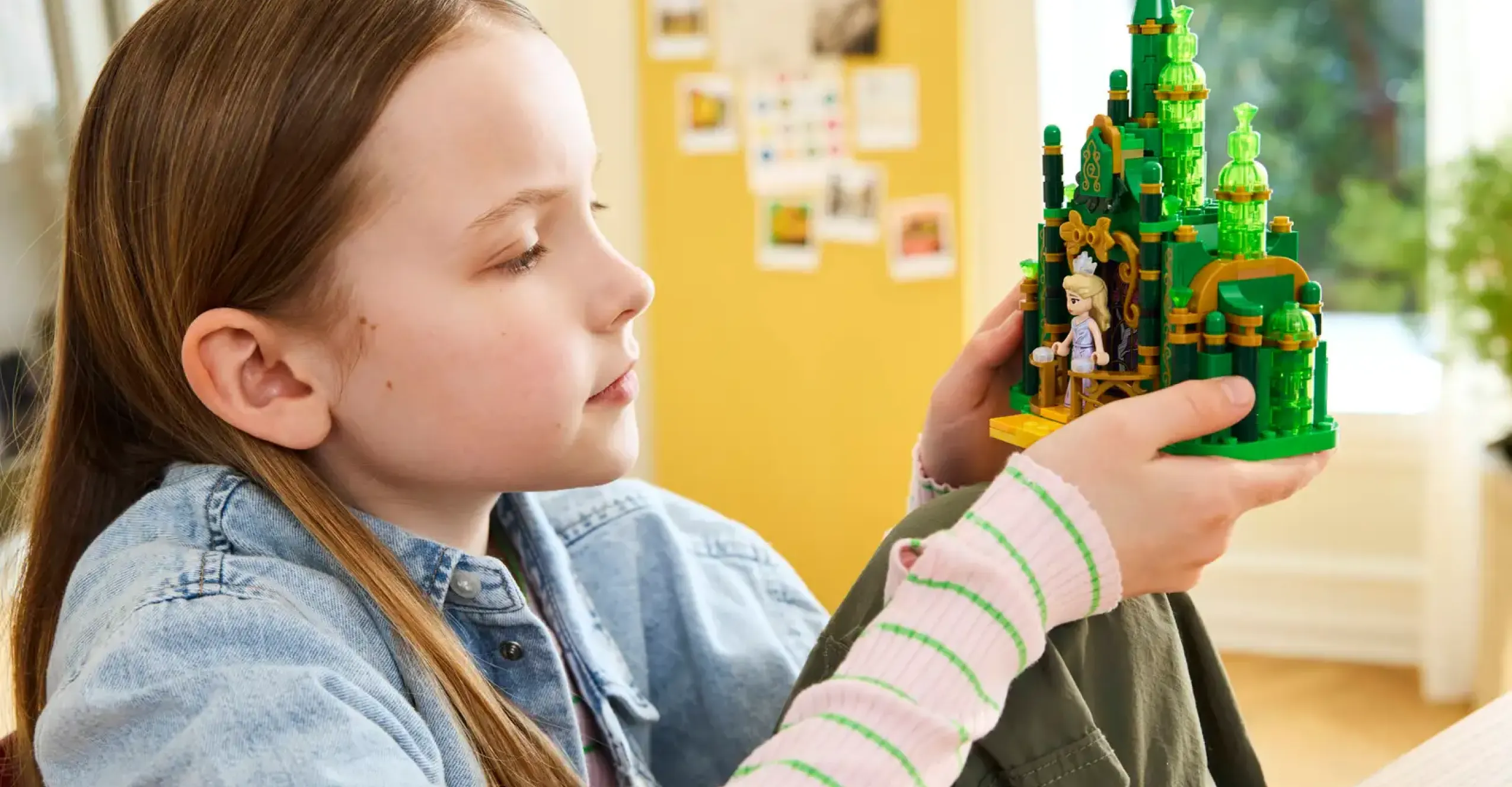 Конструктор LEGO Wicked Емеральд-сіті і замок Кіамо Ко (75689)