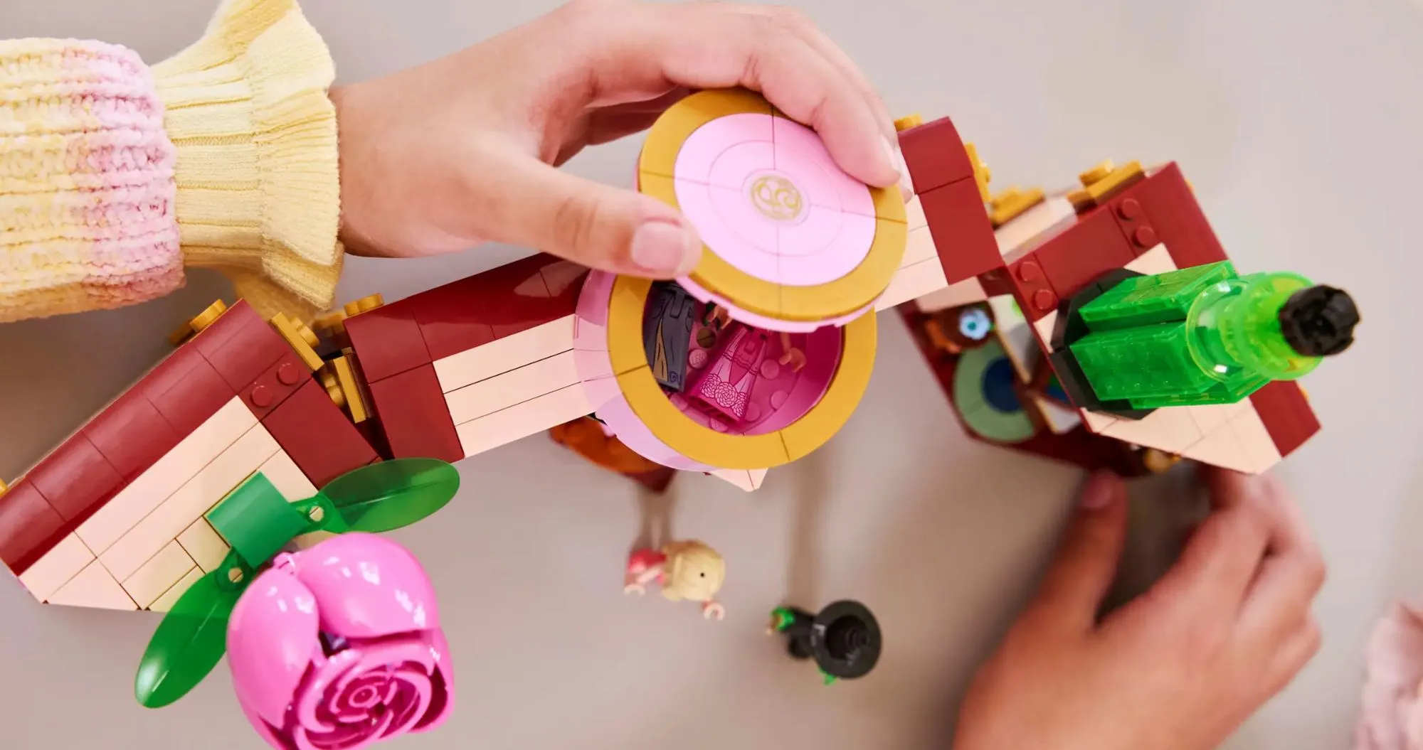 Конструктор LEGO Wicked Кімната Ґлінди й Ельфаби (75683)