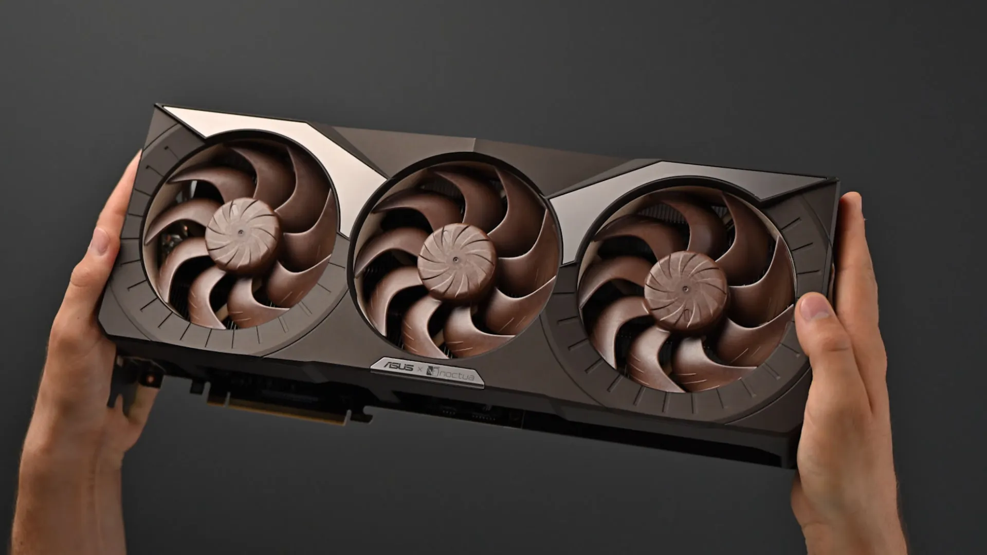 Відеокарта ASUS GeForce RTX 5080 Noctua 16GB (90YV0M32-M0NA00)