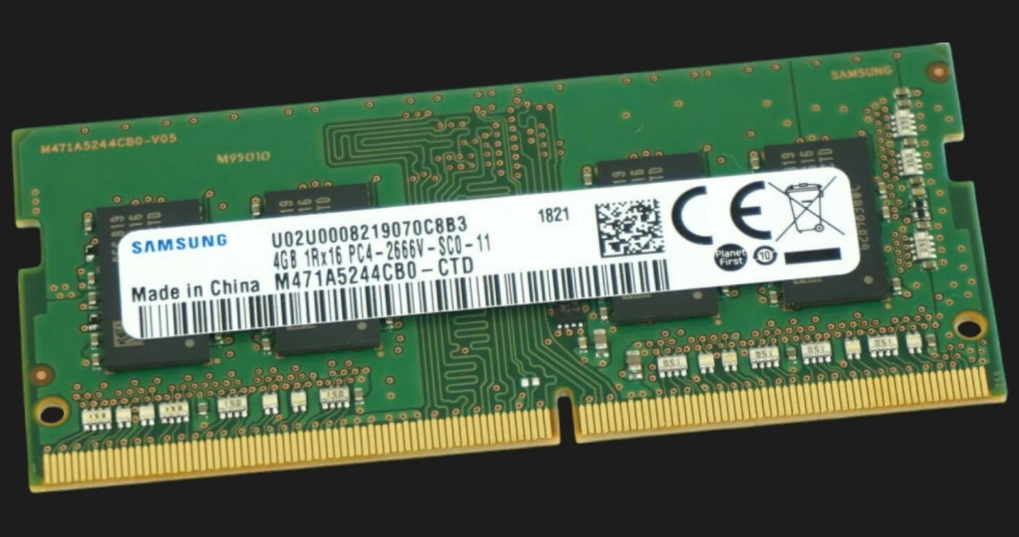 Оперативная память Samsung SO-DIMM DDR4 4GB 1x4GB 3200MHz (M471A5244CB0-CWE)
