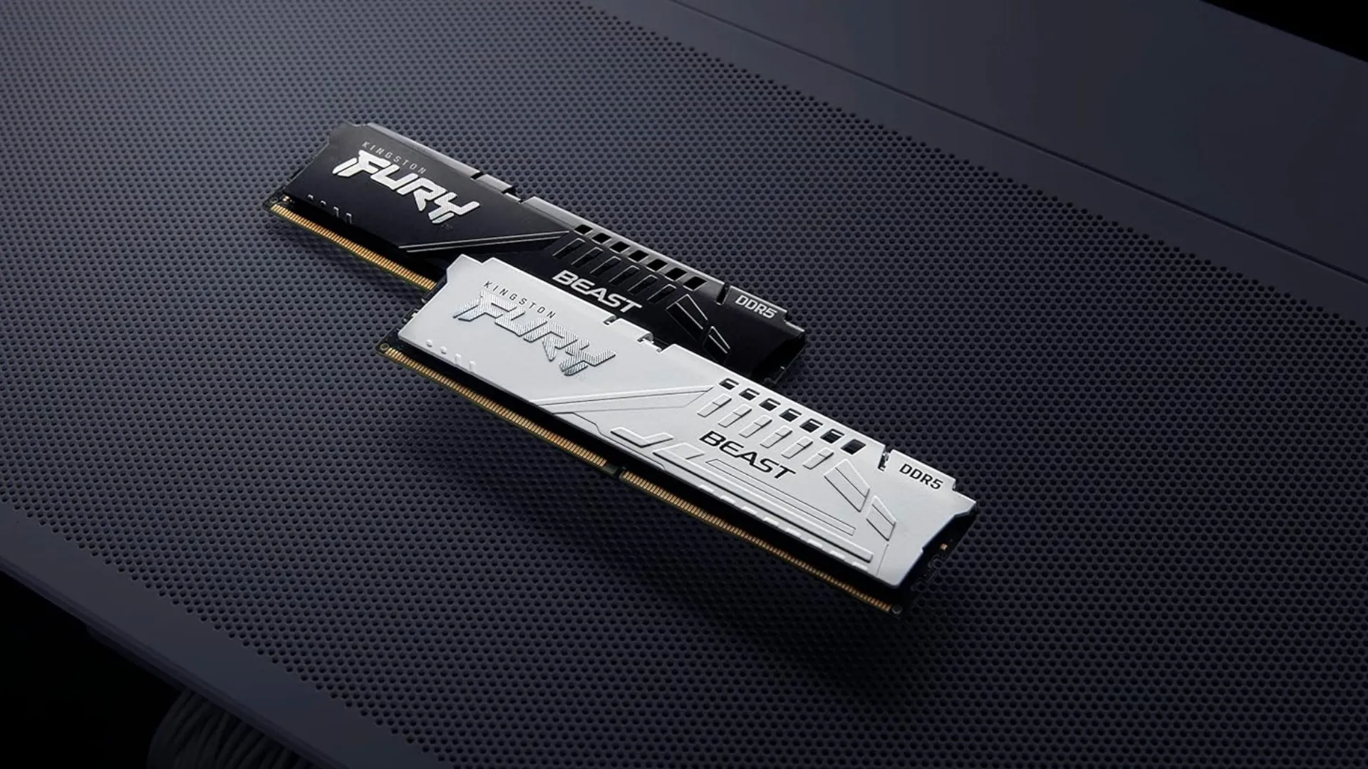 Оперативная память Kingston Fury Beast White DDR5 16GB 1x16GB 5600MHz (KF556C36BWE-16)