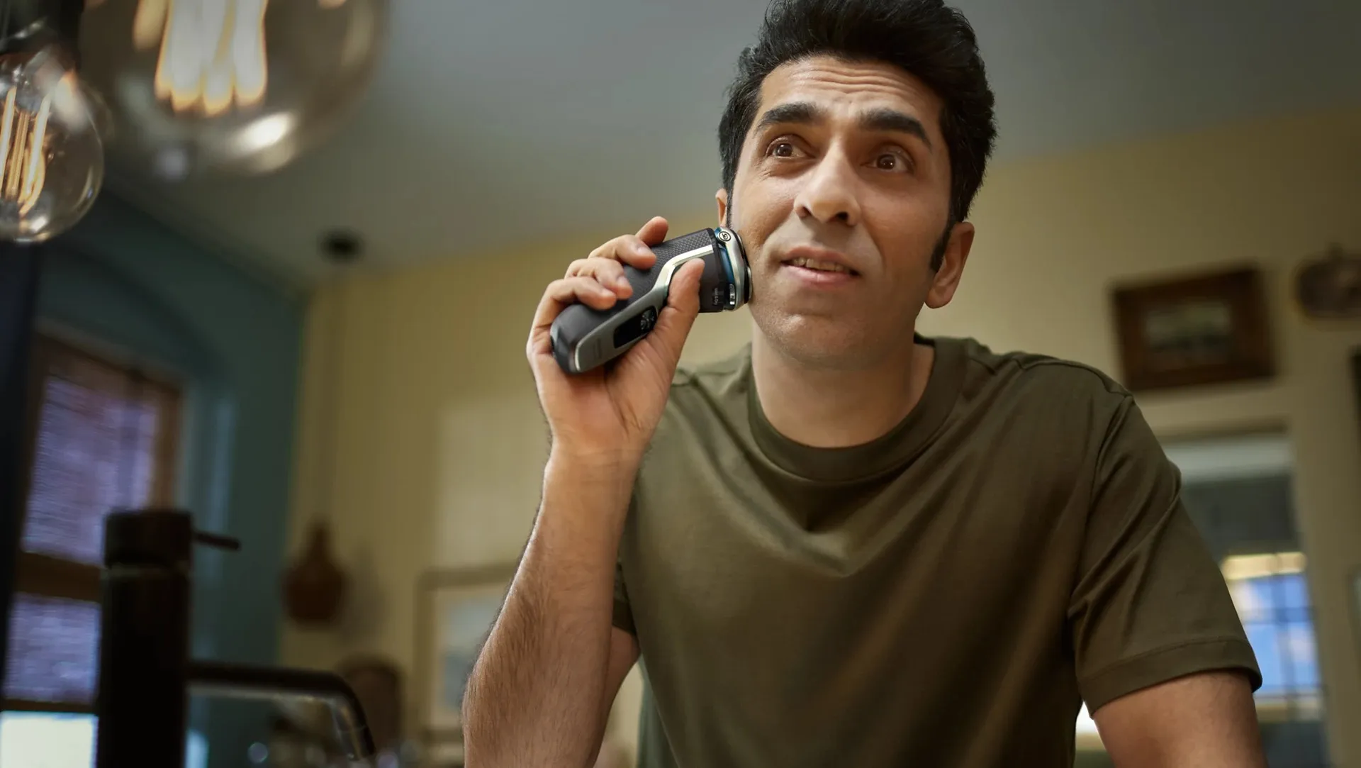 Електрична бритва Philips Series 3000 (Silver)