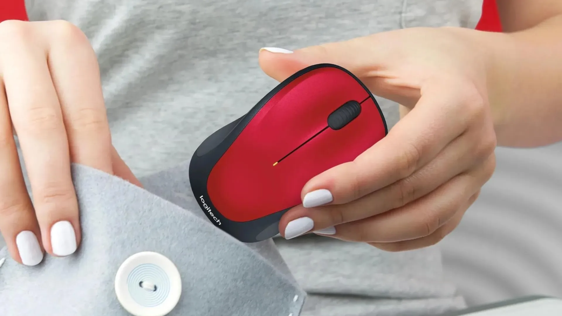 Мышь беспроводная Logitech M235 (Red) (UA)