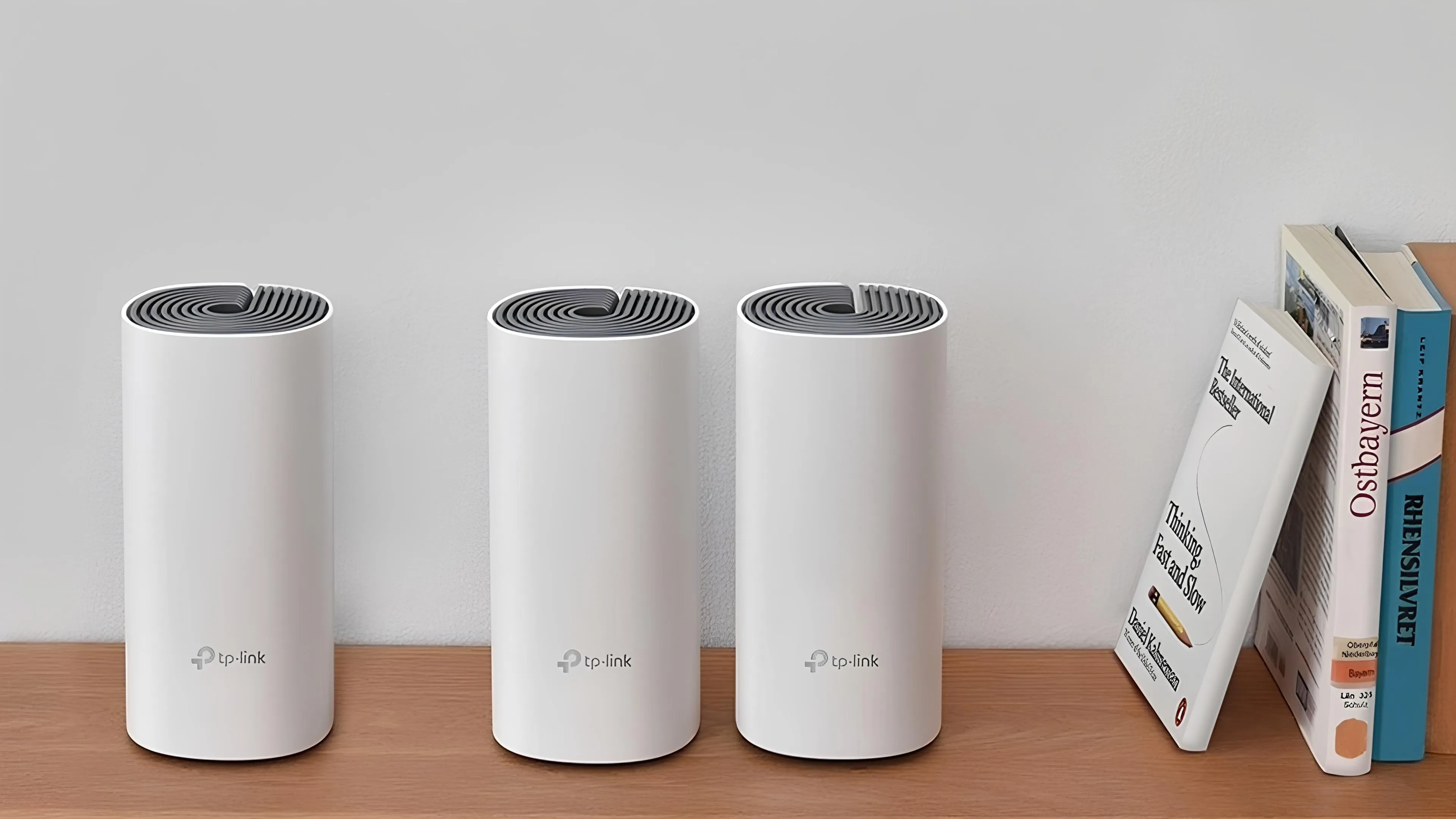 Wi-Fi Mesh система TP-LINK Deco E4 AC1200, 2xFE LAN/WAN, 3мод (DECO-E4-3-PACK)