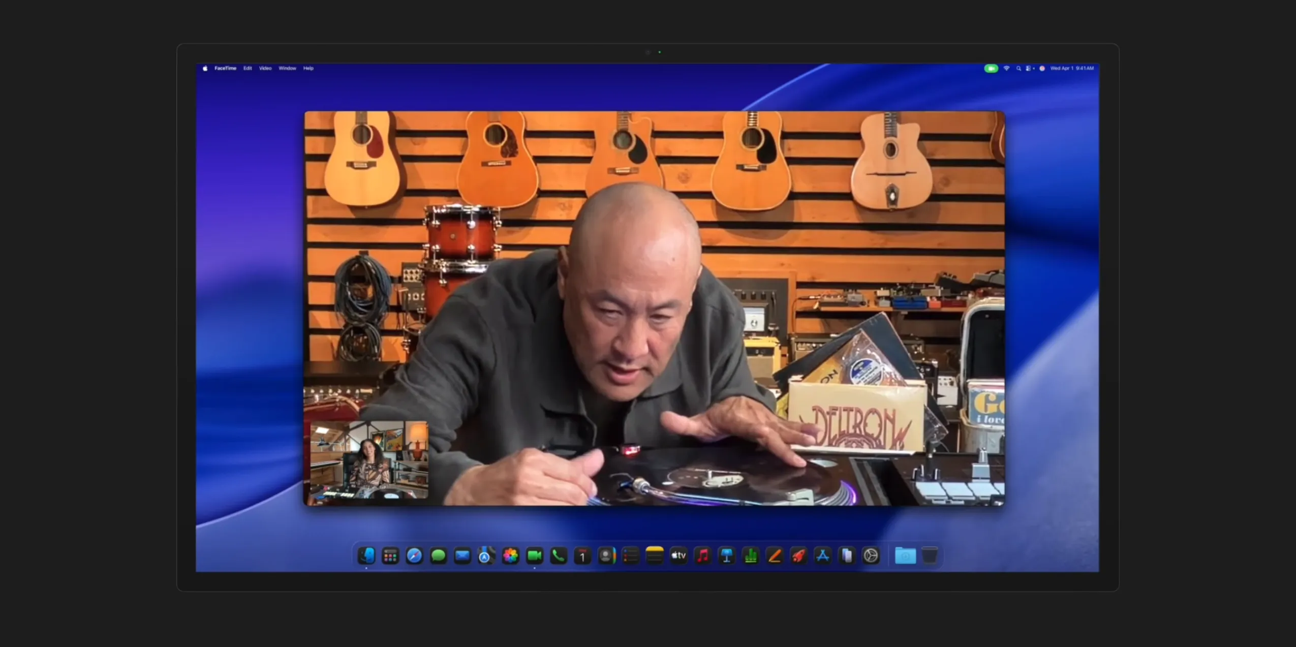 Дисплей Apple Studio Display with Tilt &amp; Height Adjustable Stand (Nano-Texture Glass) (2026)