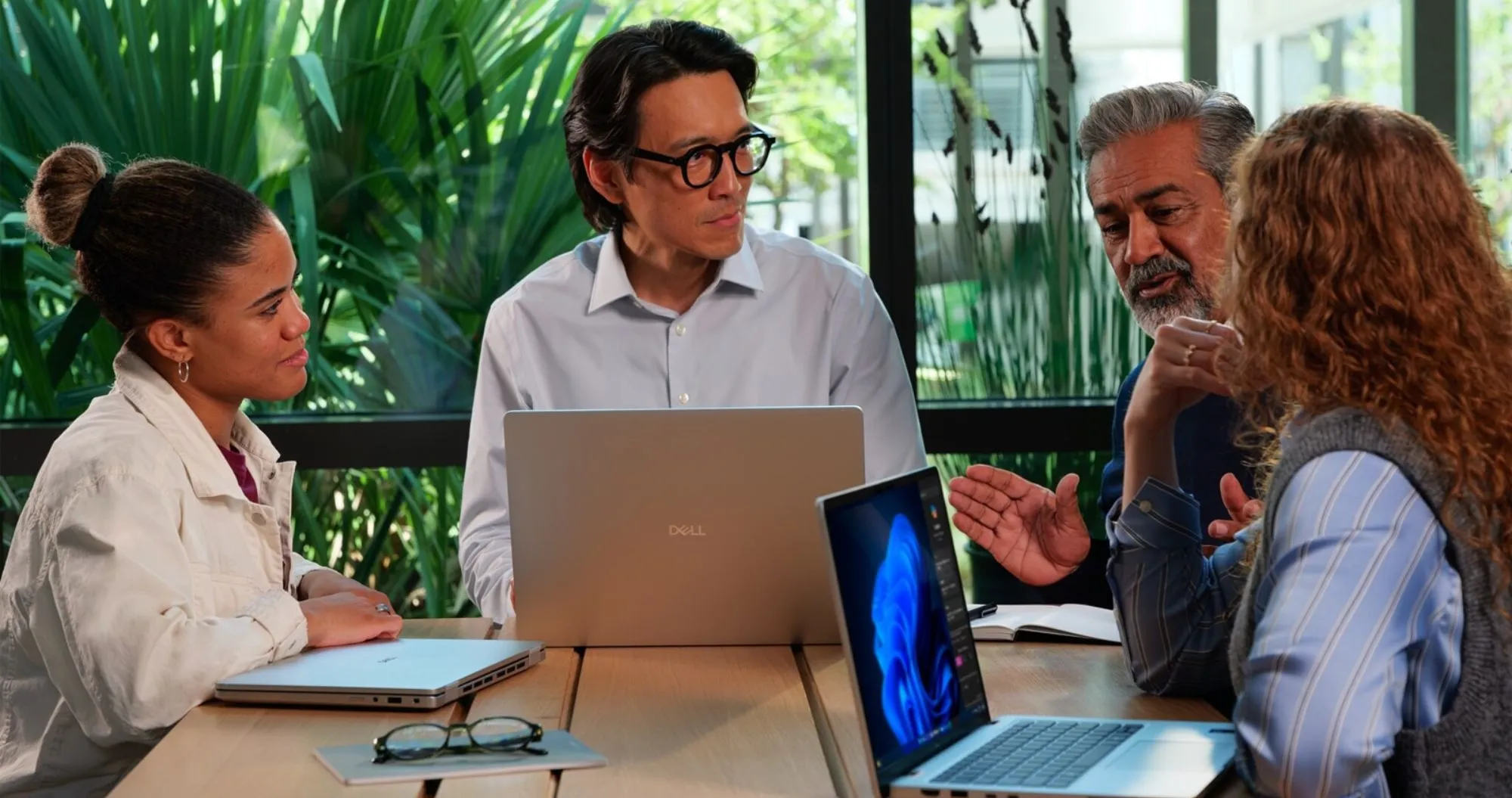 Ноутбук Dell Pro 15 Essential 15,6" (AMD Ryzen 3/8GB/512GB (SSD)/AMD Radeon Graphics) (PV15255MDO851UA_UBU) (Standard)