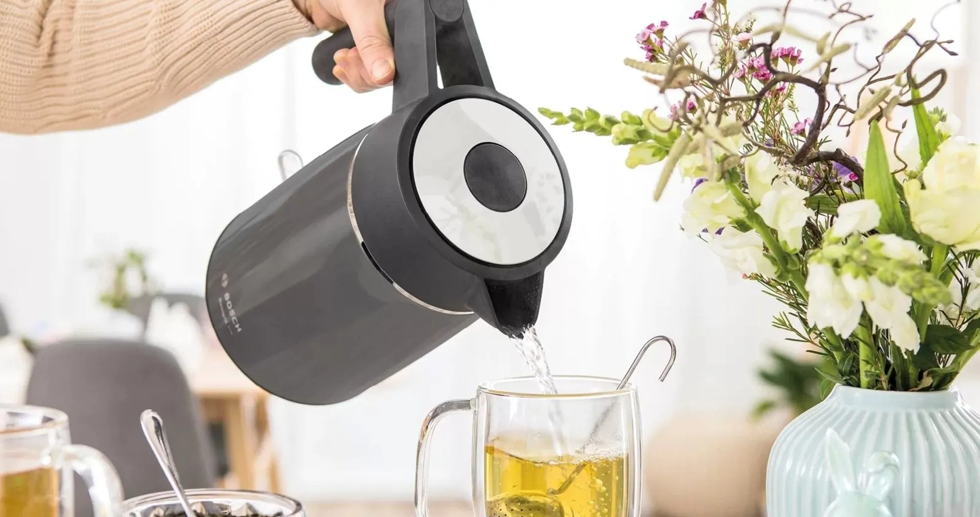 Электрочайник Bosch TWK5P475